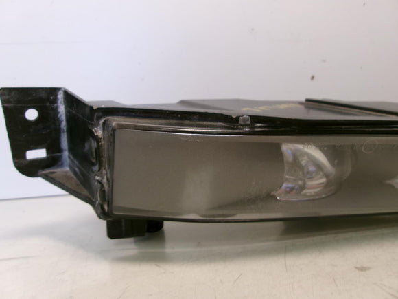 2016 2017  Bmw 740i Passenger Rh Led Fog Light OEM