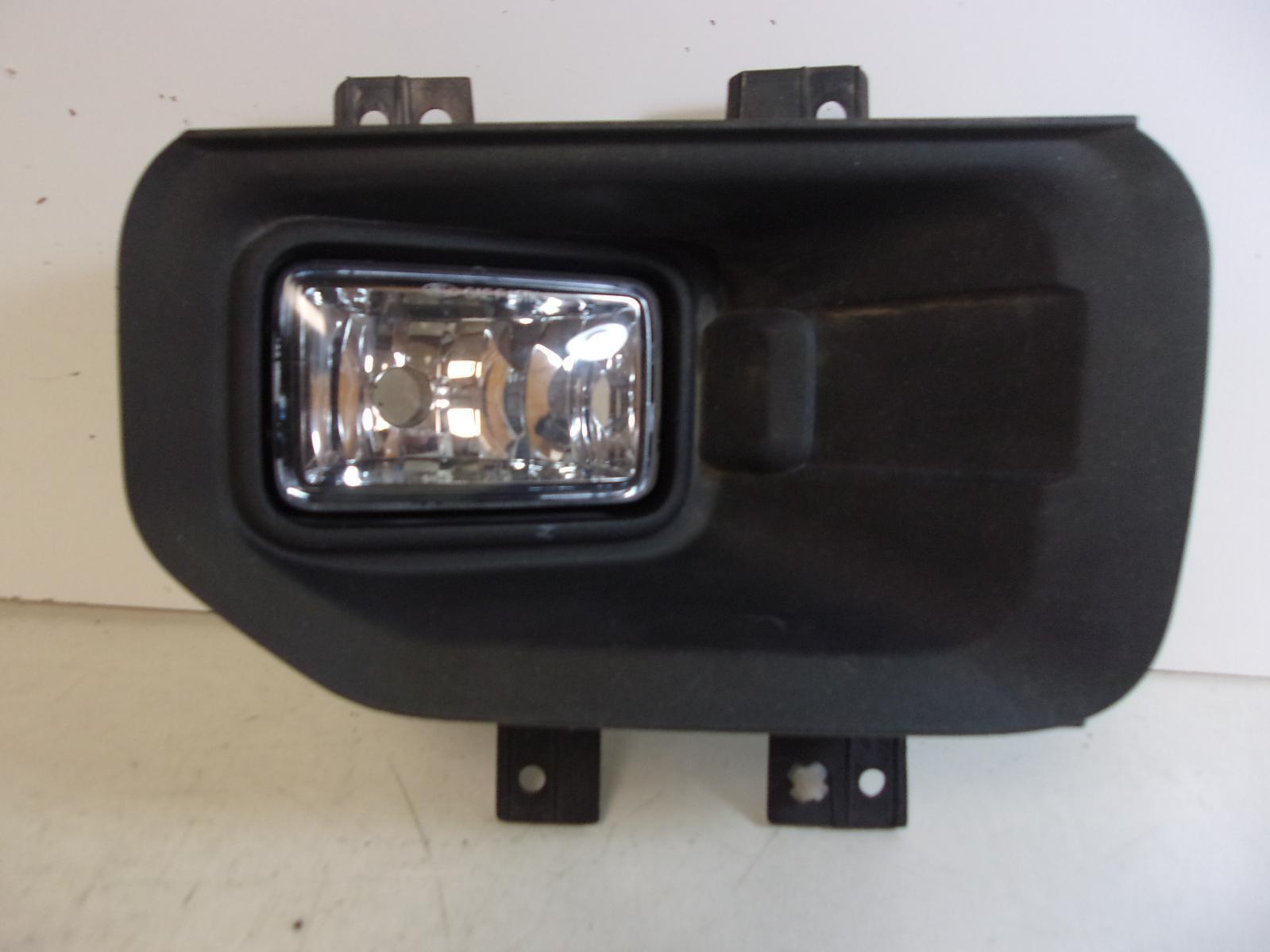 2015 2016 2017 Ford F150 Passenger RH Fog Light with Trim OEM