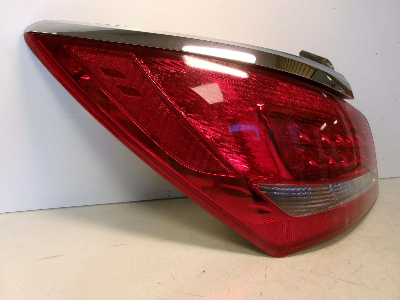 2014 2015 2016 BUICK LACROSSE DRIVER LH OUTER TAIL LIGHT OEM