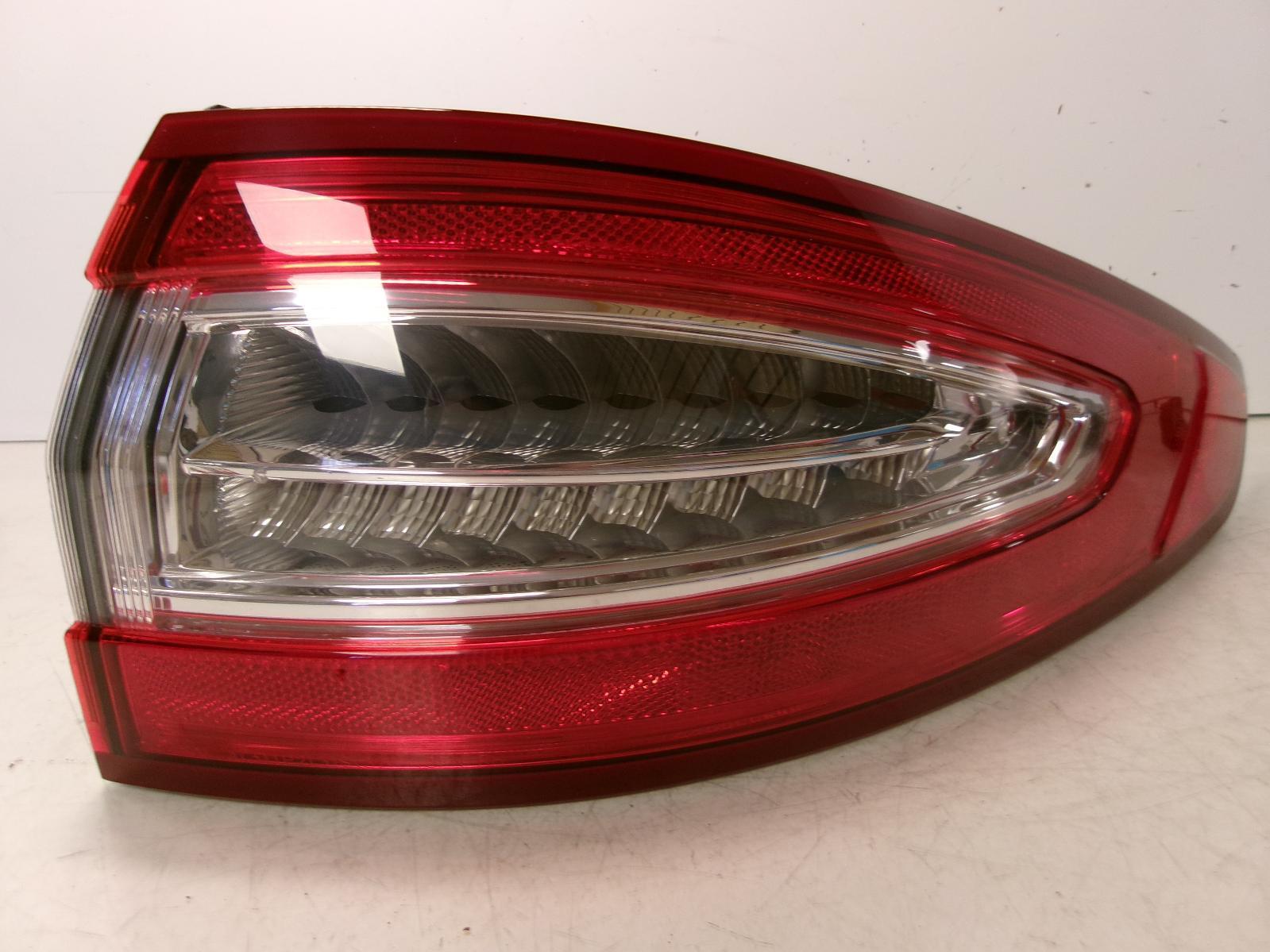 2013 2014 2015 2016 Ford Fusion Passenger Rh Quarter Panel Led Tail Light OEM