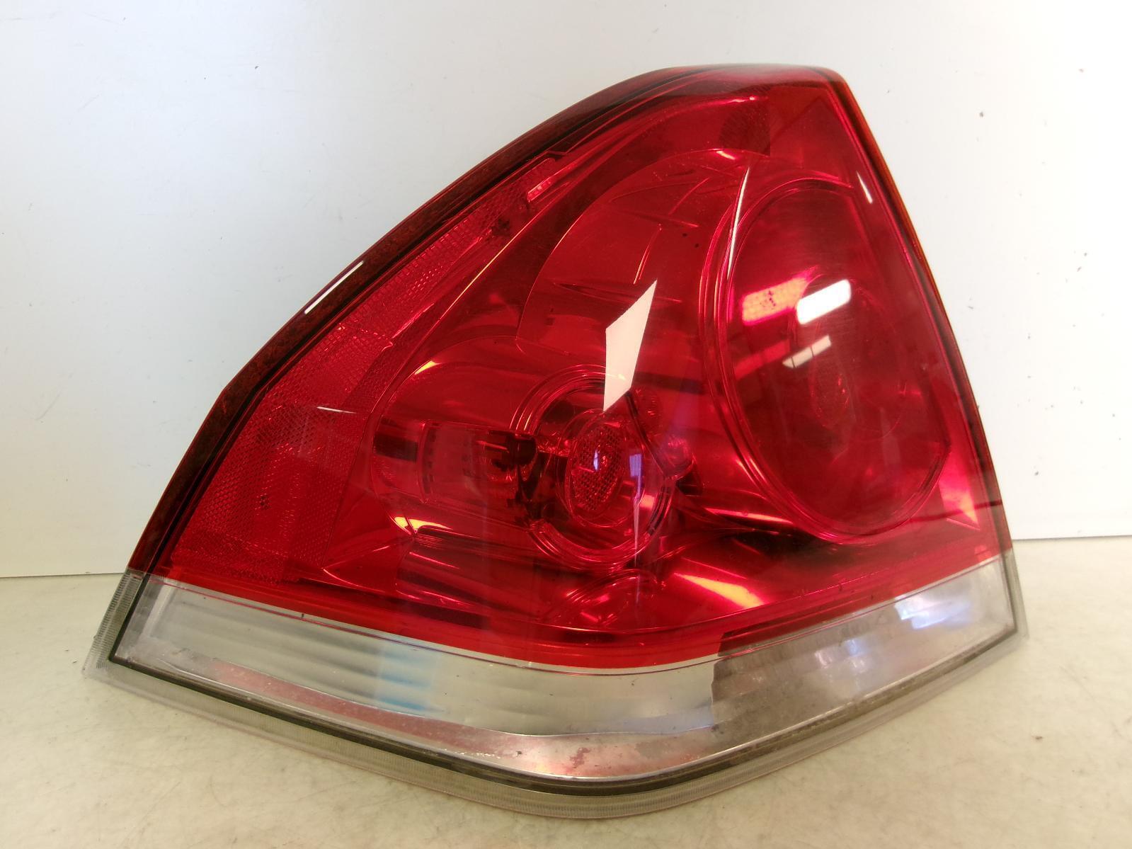 2006 - 2013 Chevrolet Impala Driver Lh Outer Quarter Panel Tail Light OEM