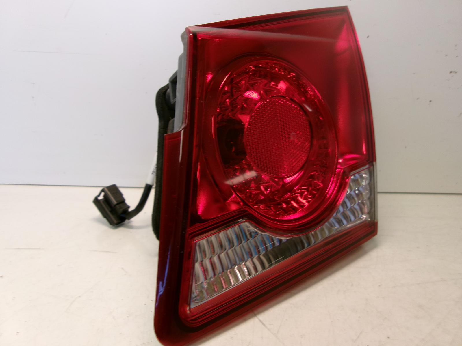 2011 2012 2013 2014 2015 Chevrolet Cruze Passenger Rh Inner Lid Tail Light OEM - 0