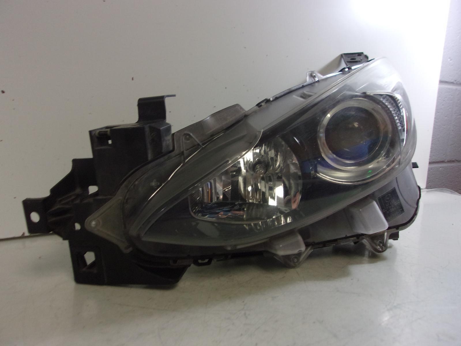 2014 2015 2016 Mazda 3 Driver LH Halogen Headlight OEM - 0