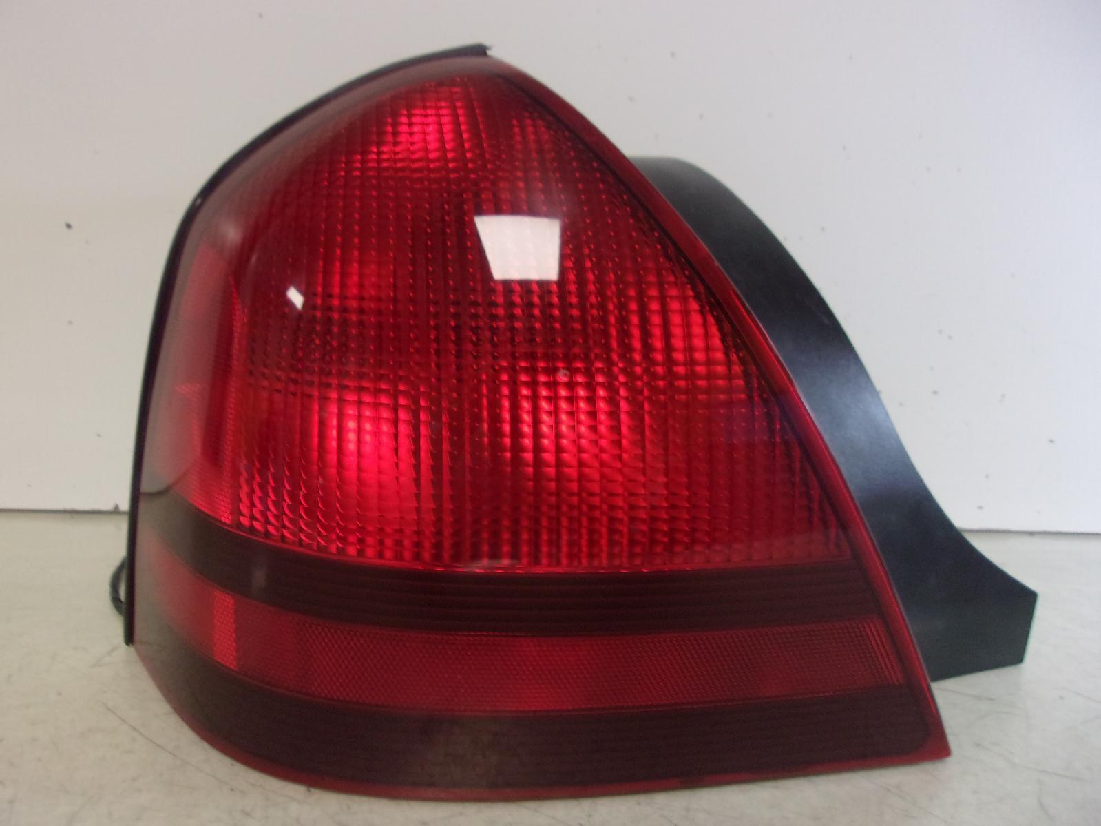 2003 - 2011 Mercury Grand Marquis Driver LH Quarter Panel Tail Light OEM