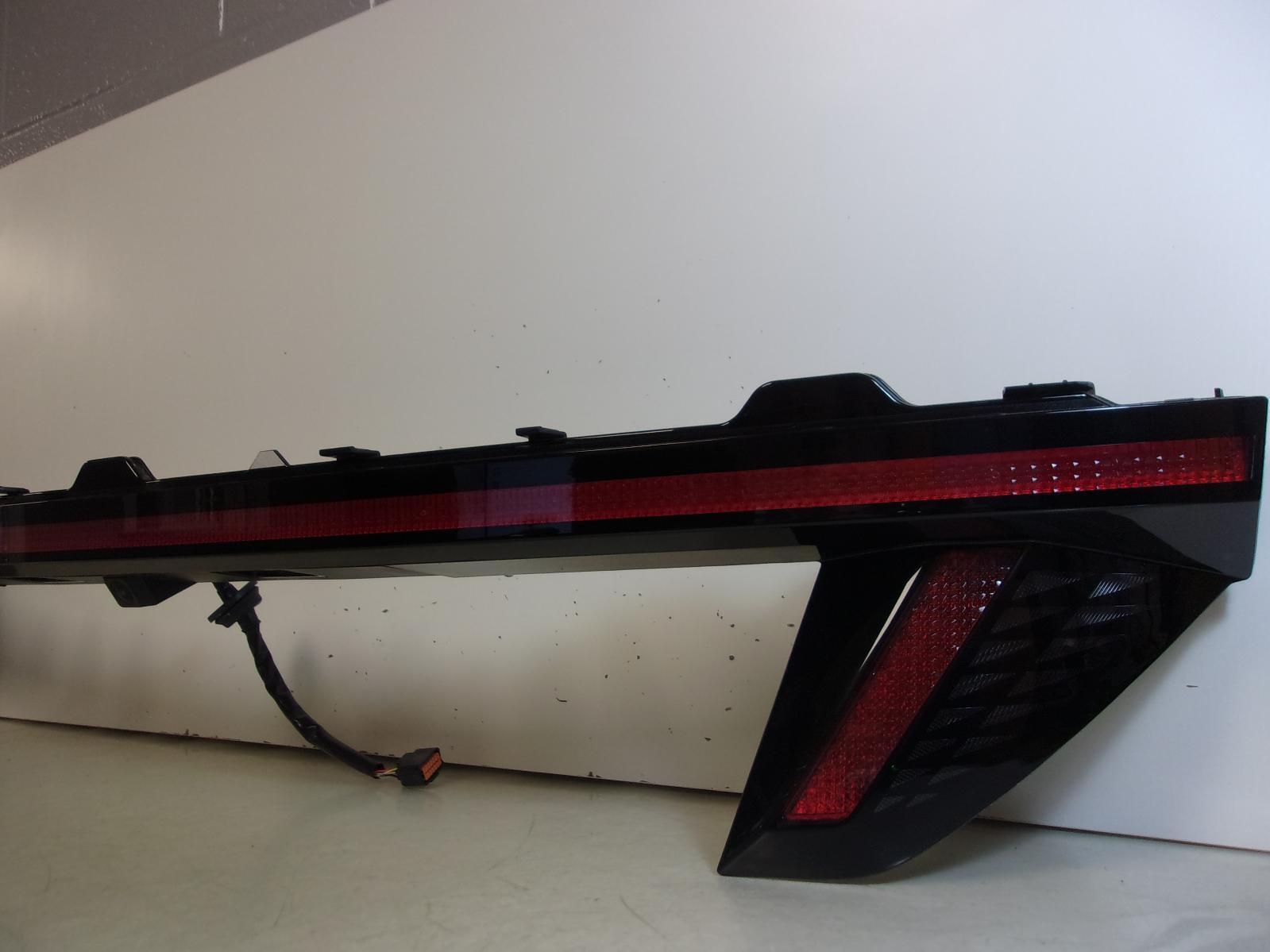 2022-2024 Hyundai Tucson Rear Center Liftgate Mounted LED Tail Light Bar OEM - 0