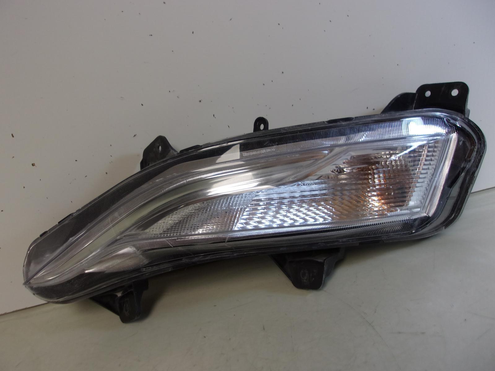 2019 - 2023 Chevrolet Malibu Driver Lh Halogen Daytime Running Light OEM