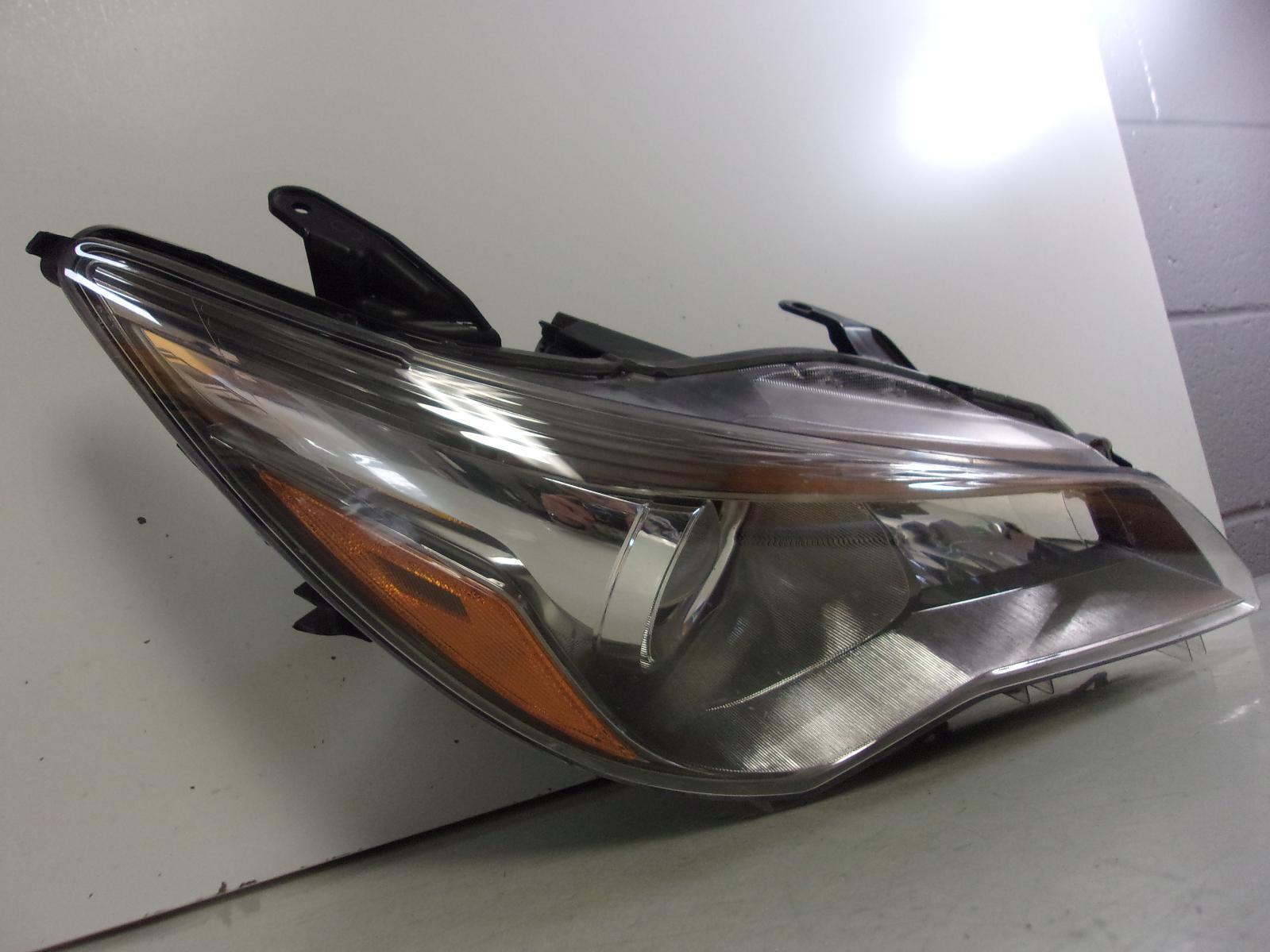 2015 2016 2017 Toyota Camry Passenger Rh Halogen Headlight W/ Black Trim OEM - 0