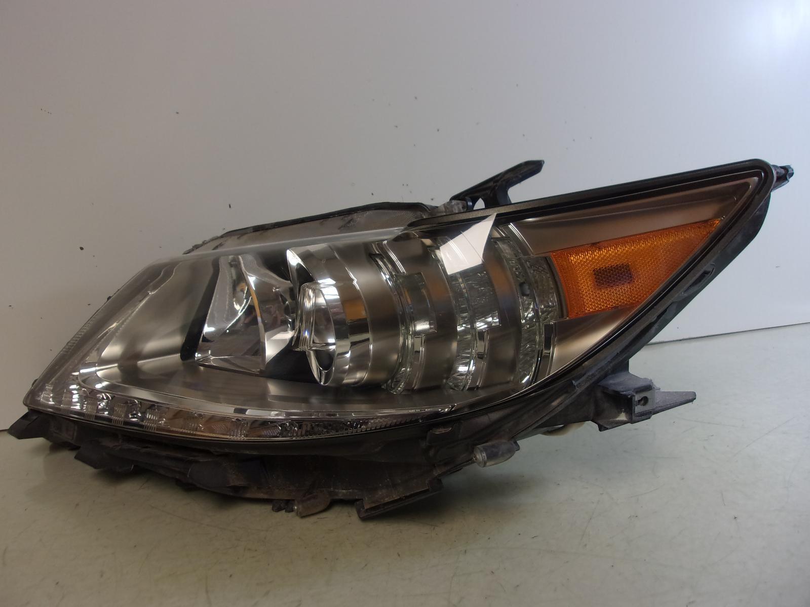 2013 2014 2015 Lexus ES350 ES300H Driver Lh Xenon Headlight OEM