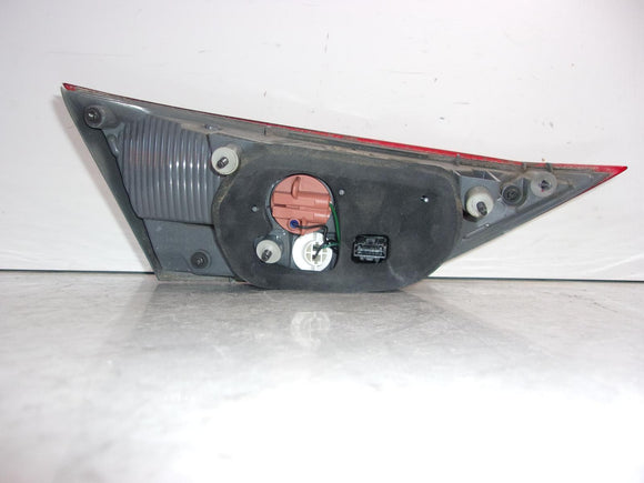 2017 2018 Hyundai Elantra Sedan Passenger Rh Inner Lid Tail Light OEM