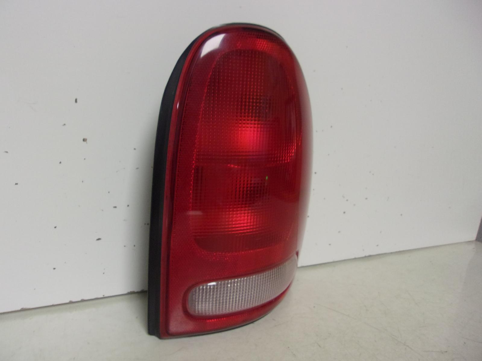 1996-2003 Caravan Durango Voyager Passenger RH Tail Light OEM - 0