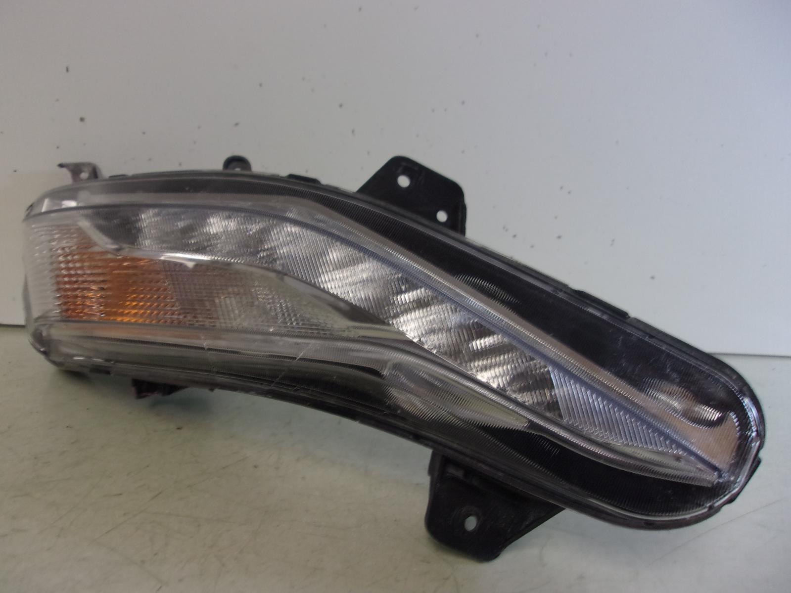 2019 2020 2021 2022 2023 Chevrolet Malibu Passenger RH LED DRL & Signal OEM