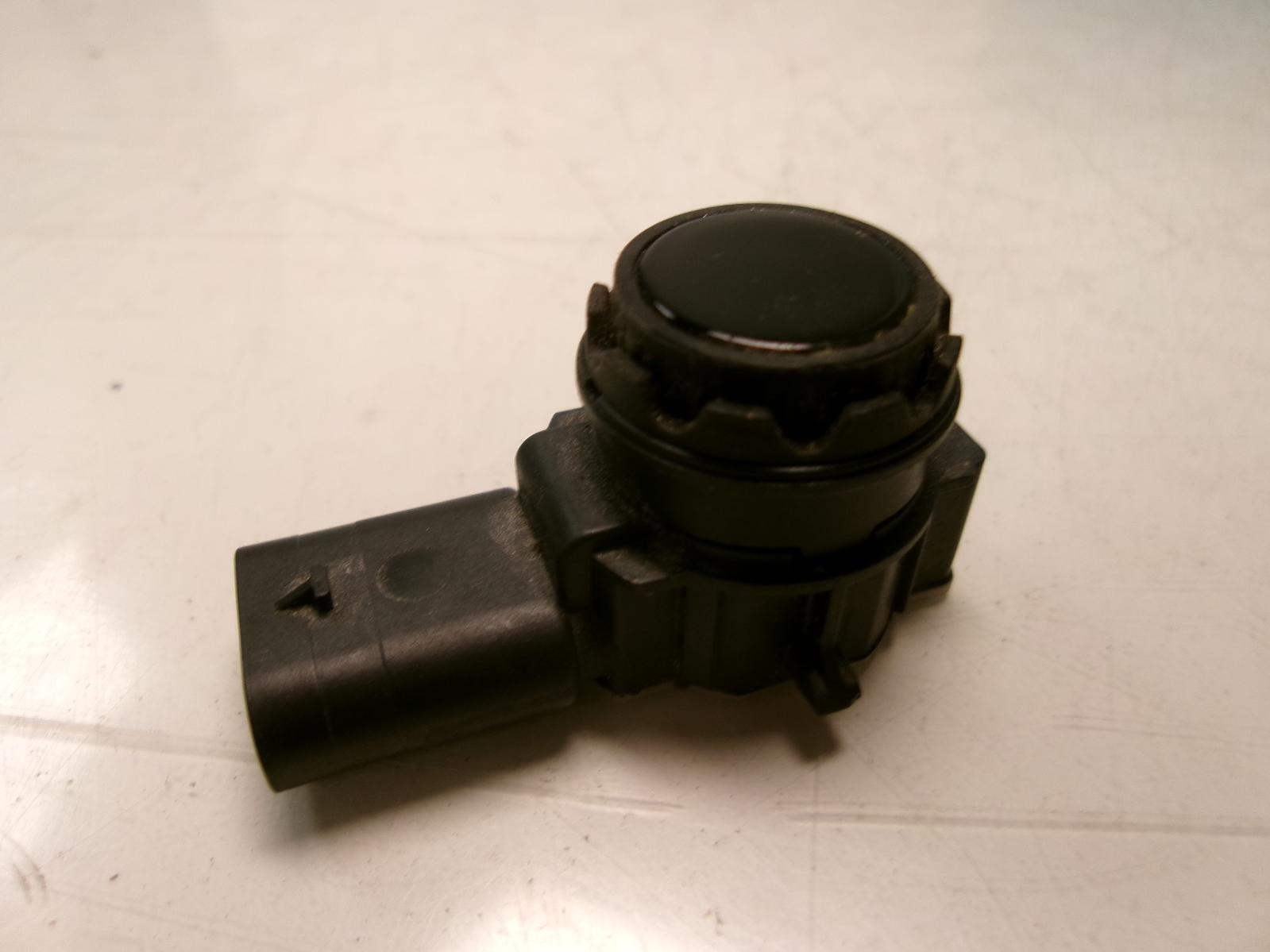 2018 - 2024 Volvo S60 Parking Assist Sensor Part# 39794526 - 0