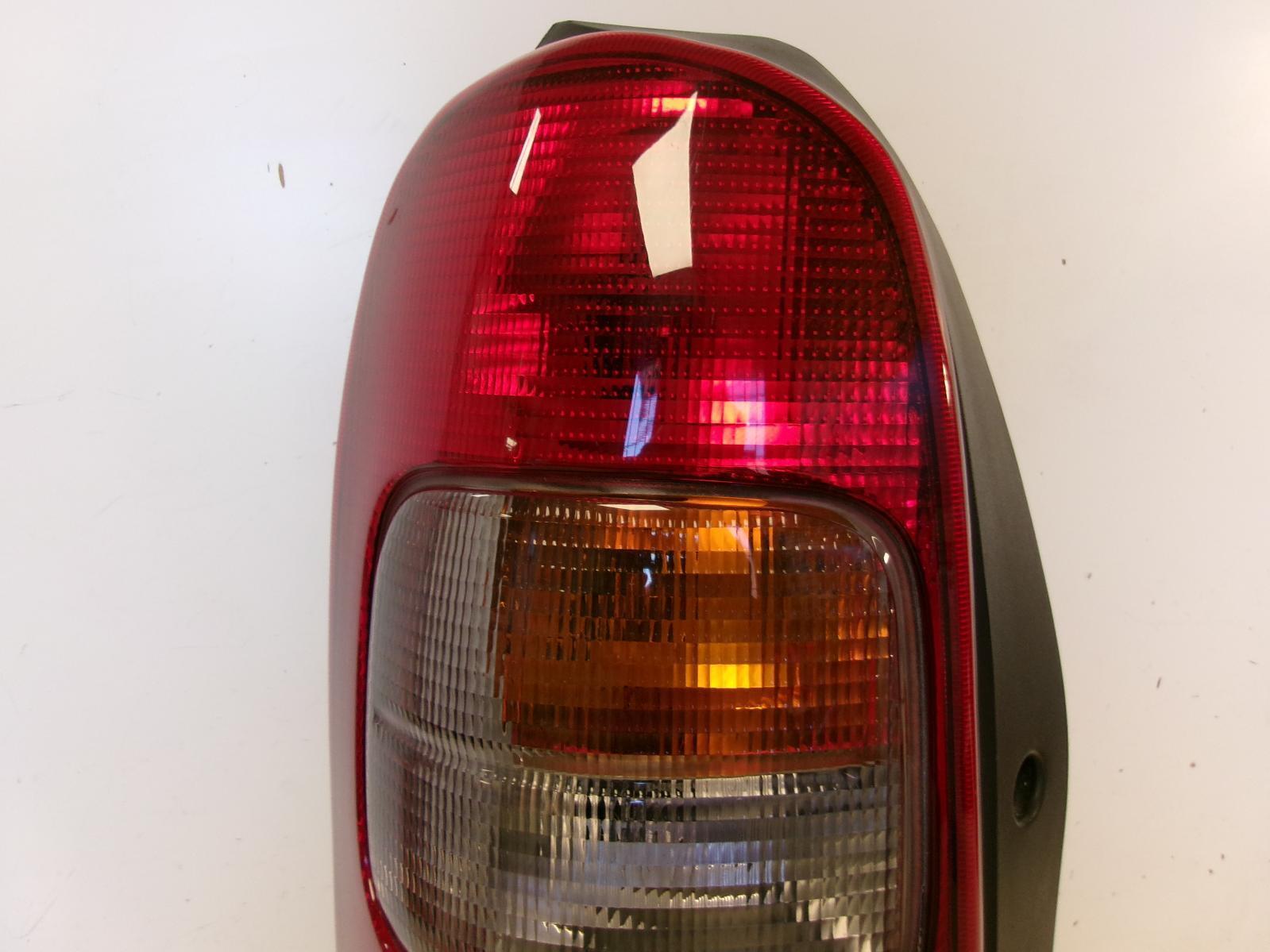 1997-2005 Chevrolet Venture / 1999-2005 Montana Driver LH Tail Light OEM - 0