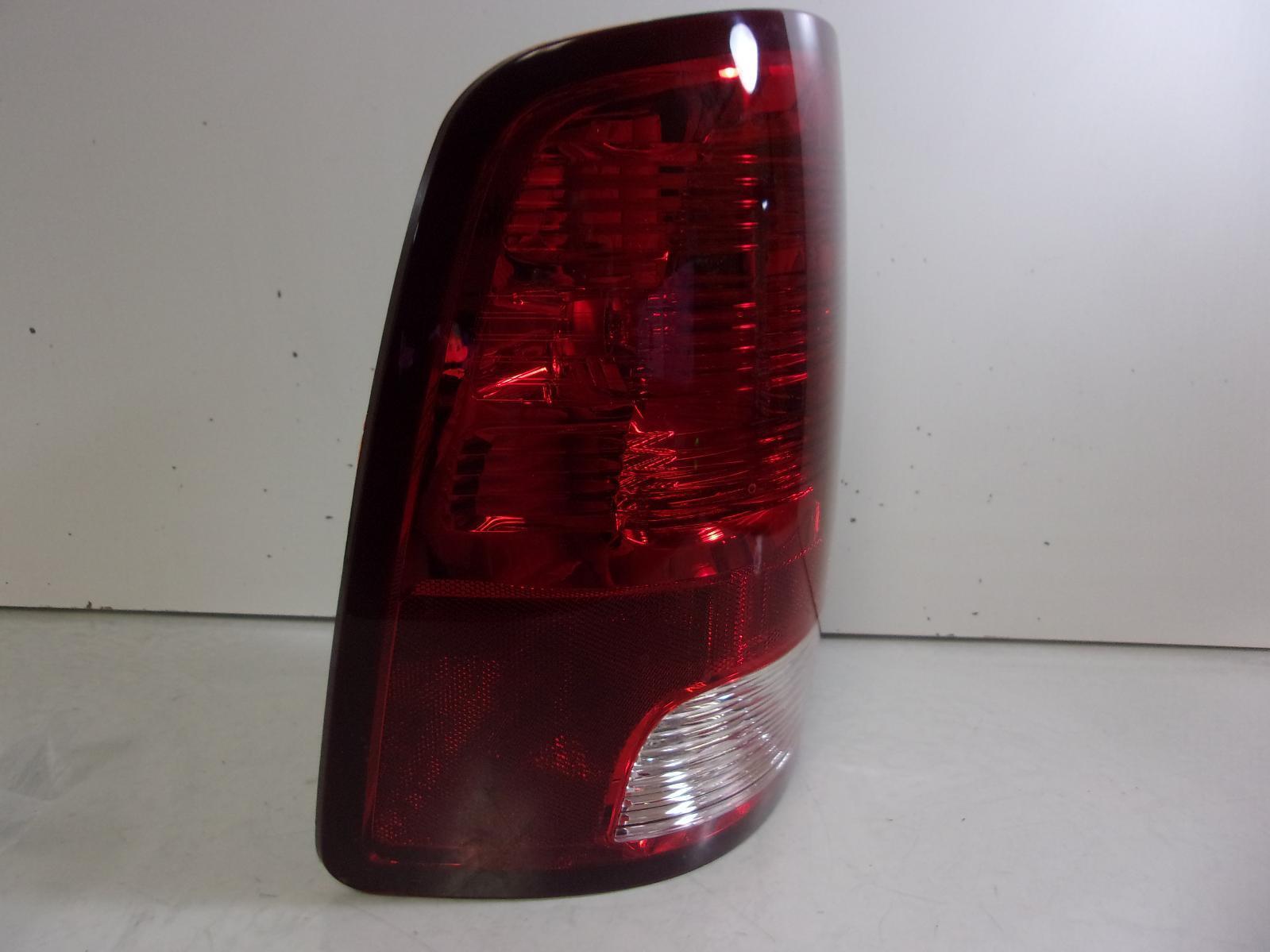 Fits 2009 - 2020 Dodge Ram 1500 2500 3500 Driver Lh Non-led Tail Light CAPA