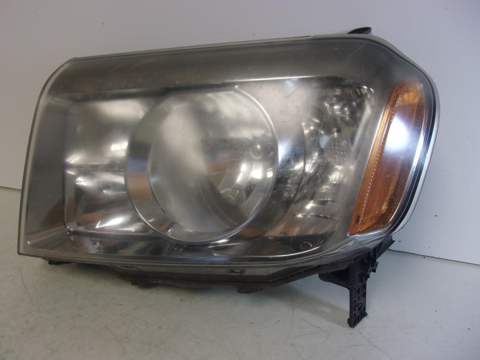 2009 2010 2011 Honda Pilot Driver Lh Halogen Headlight OEM - 0