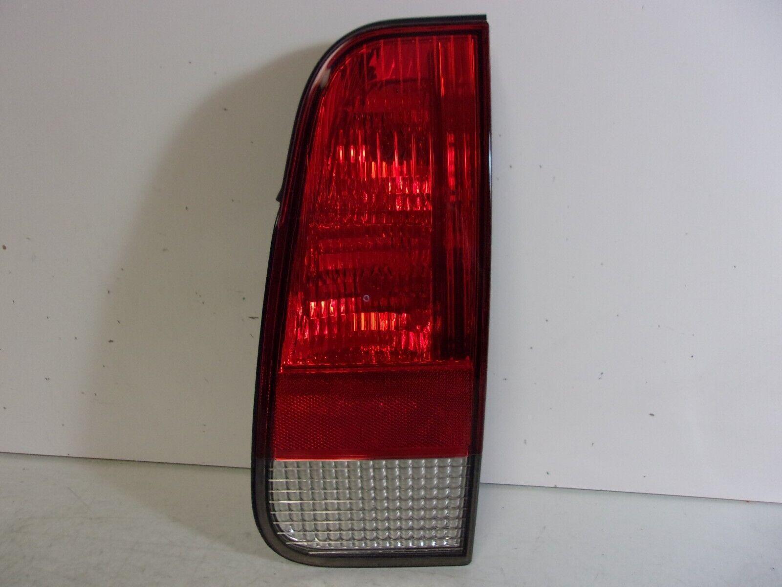 2003 2004 2005 Lincoln Aviator Passenger Rh Inner Lid Mounted Tail Light OEM