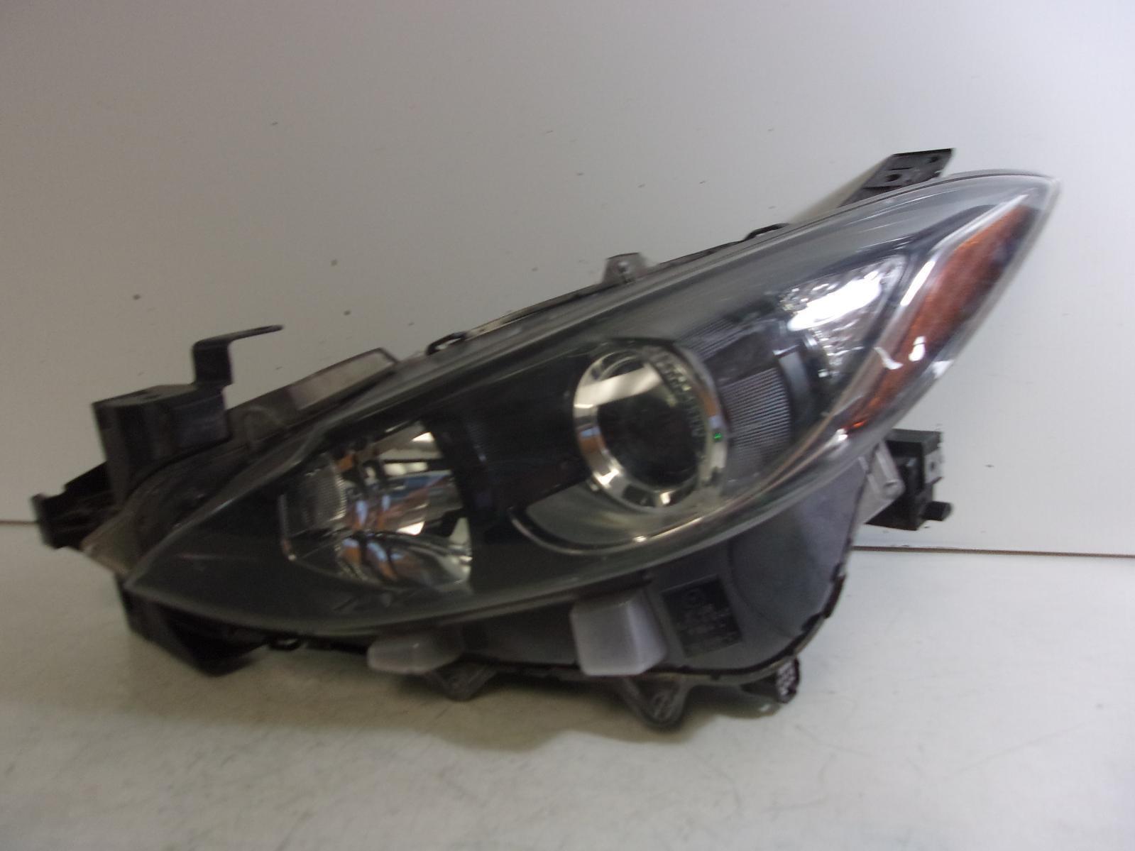 2014 2015 2016 Mazda 3 Driver LH Halogen Headlight OEM