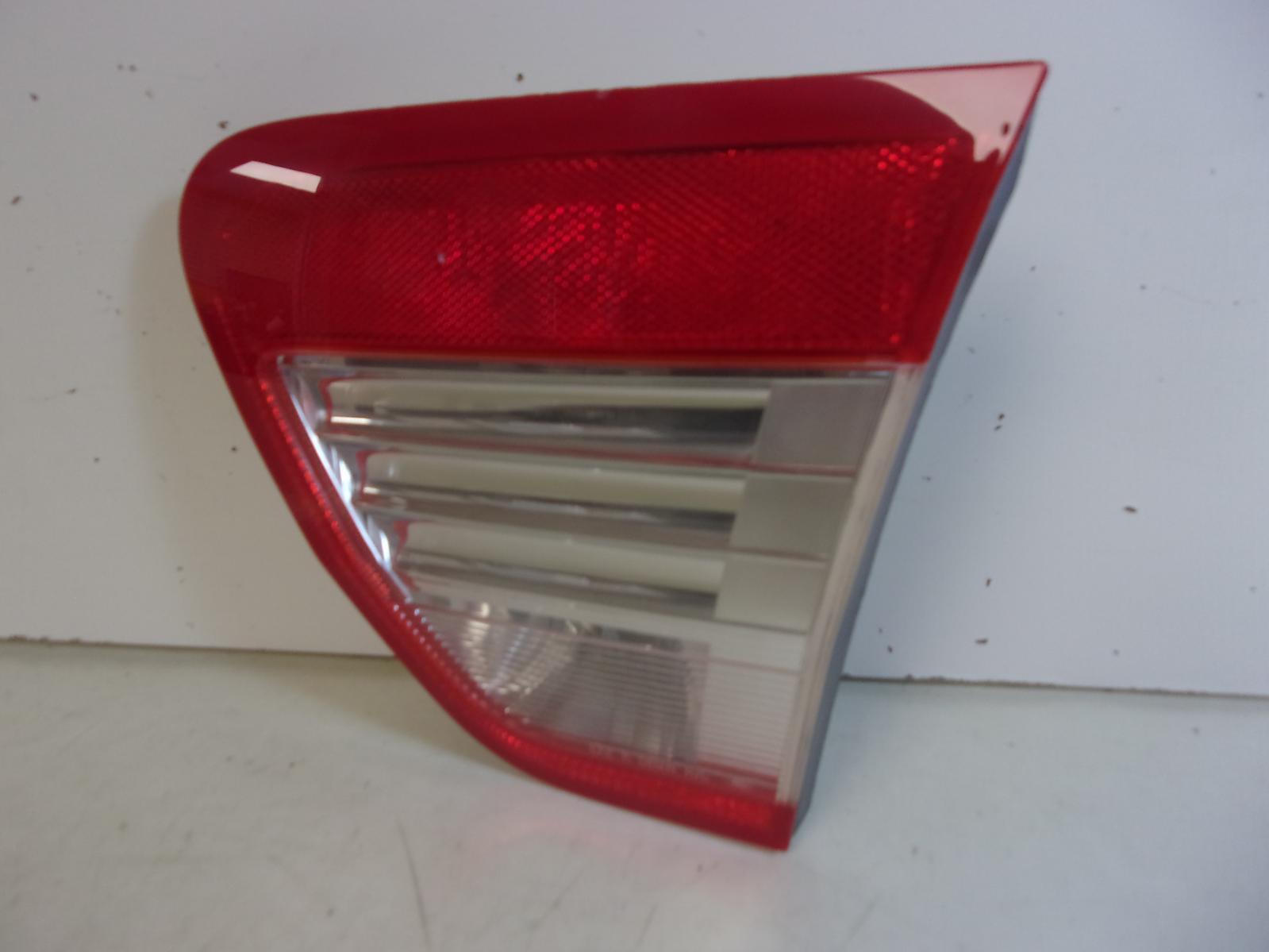 2006 2007 2008 2009 Mercury Milan Passenger RH Lid Inner Tail Light OEM