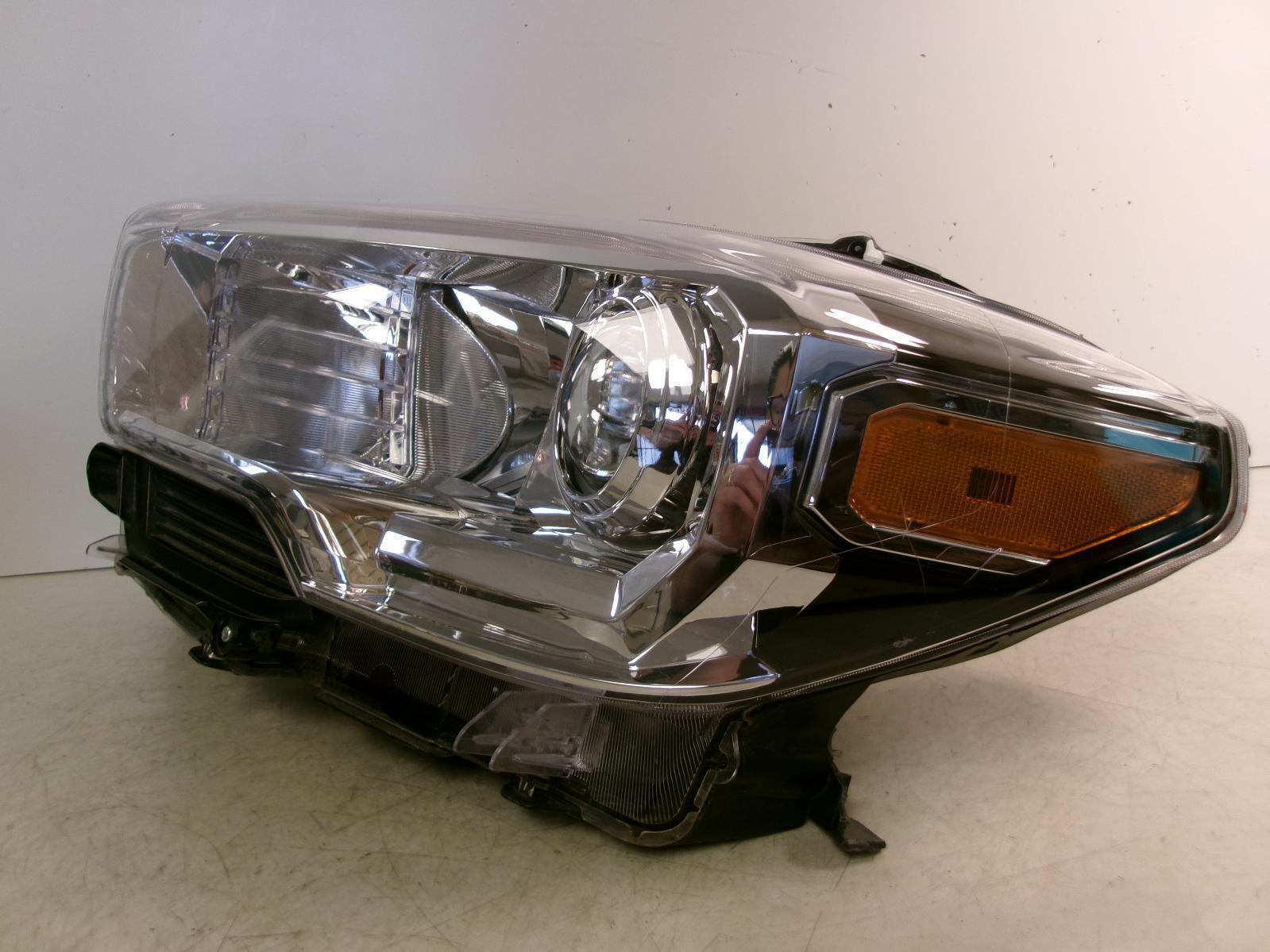 2016 2017 2018 2019 Toyota Tacoma Driver Lh Halogen Headlight W/ Black Trim OEM