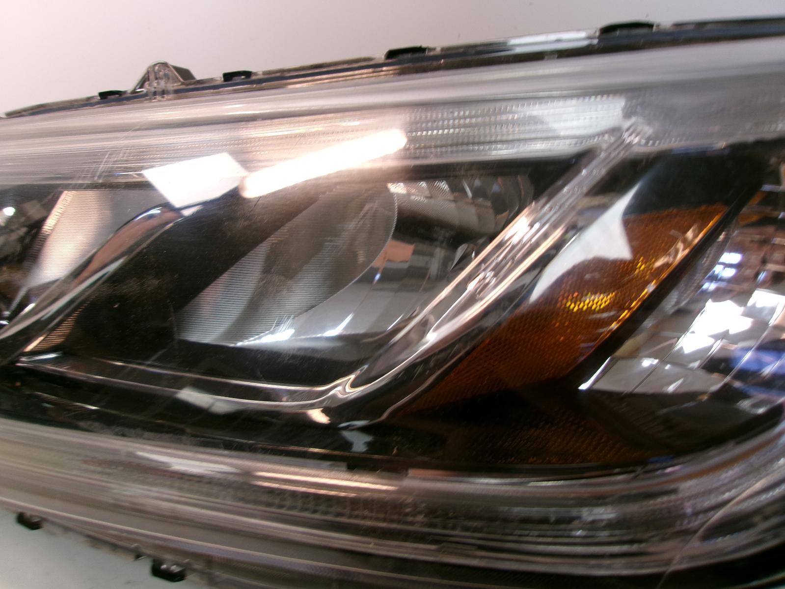 2015 2016 Honda Cr-v Driver Lh Halogen Headlight W/ Led OEM