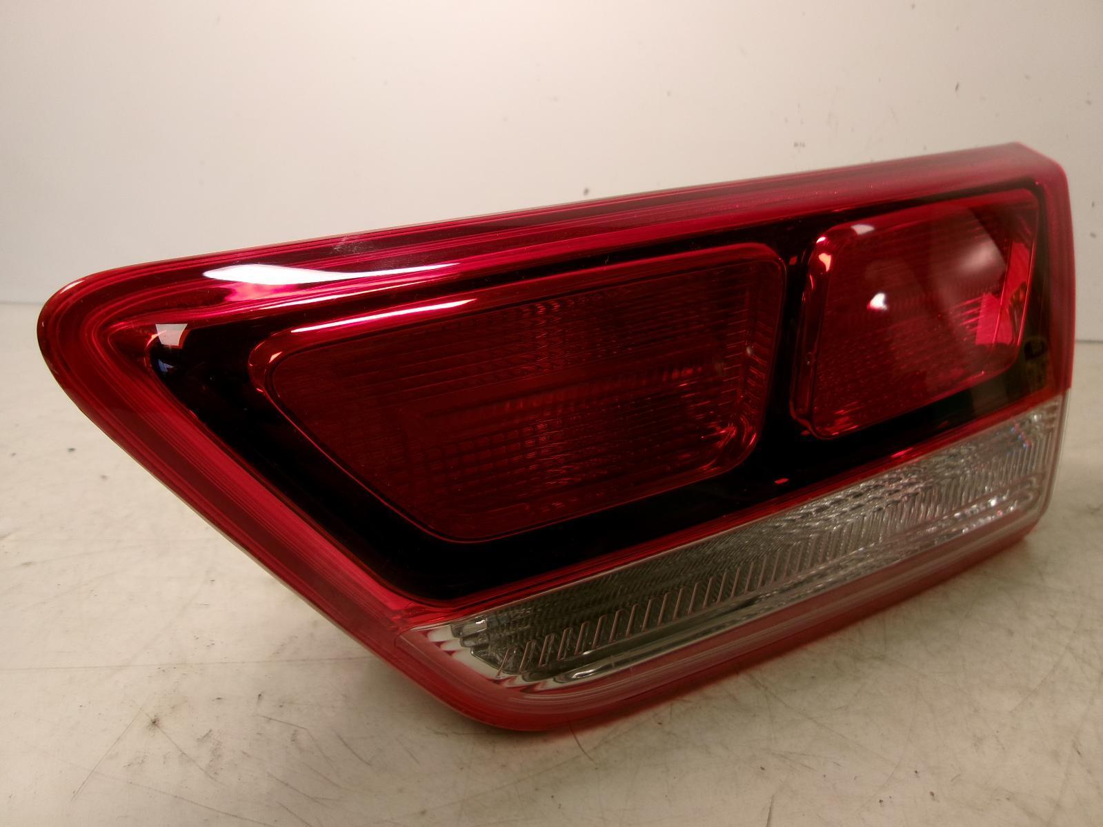 2019 Kia Optima Passenger Rh Inner Incandescent Tail Light OEM - 0