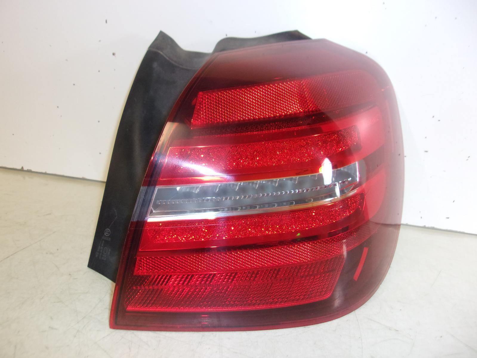 2018 2019 2020 Mercedes GLA-Class Passenger RH LED Tail Light OEM