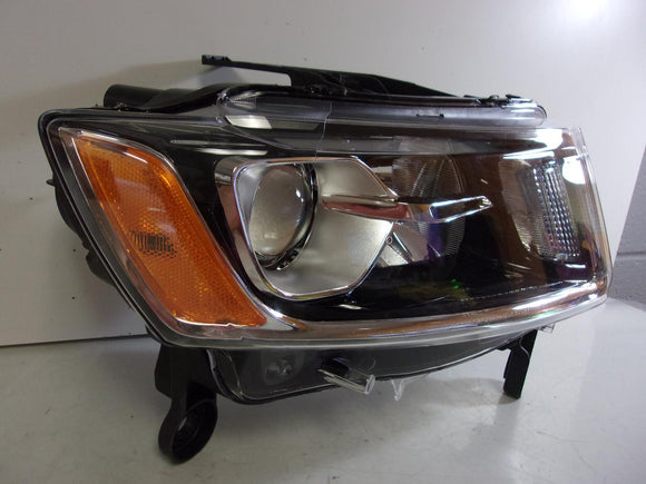 Fits 2014 2015 2016 Jeep Grand Cherokee Passenger Rh Halogen Headlight - CAPA