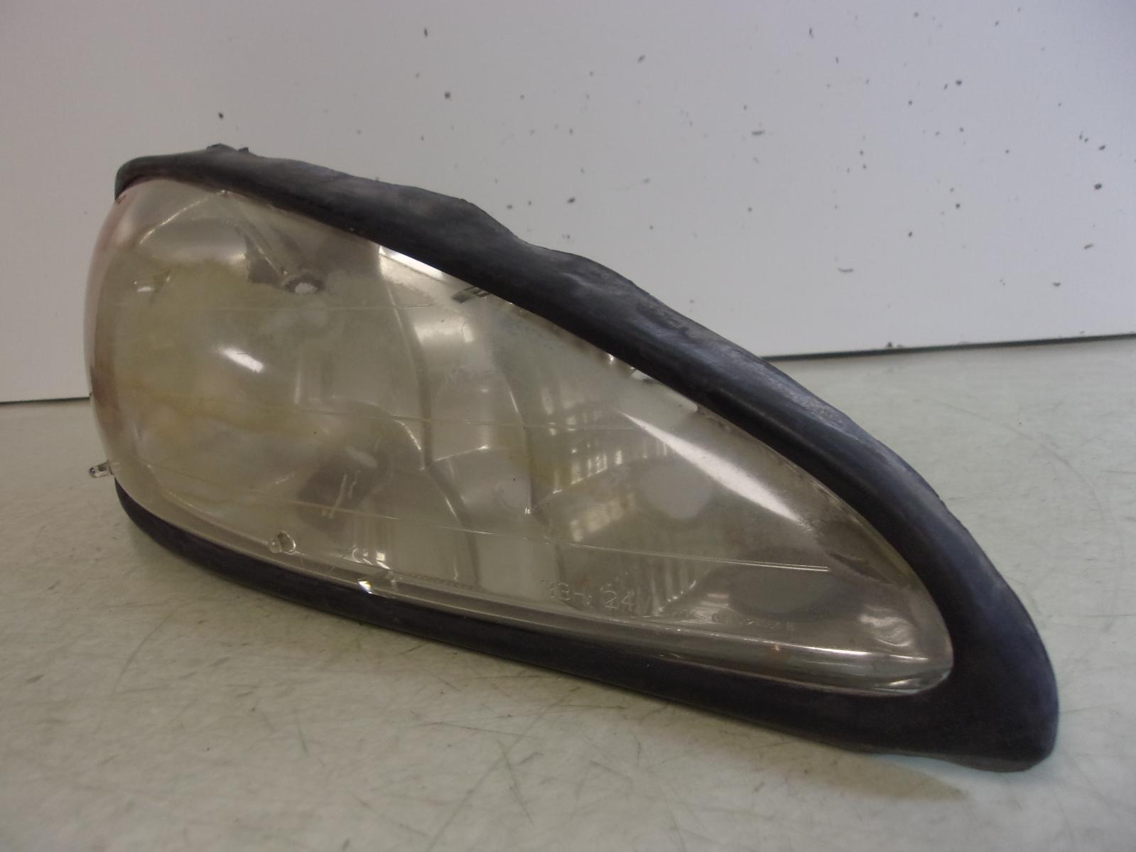 1999 2000 2001 2002 2003 2004 2005 Pontiac Grand Am Passenger RH Headlight OEM