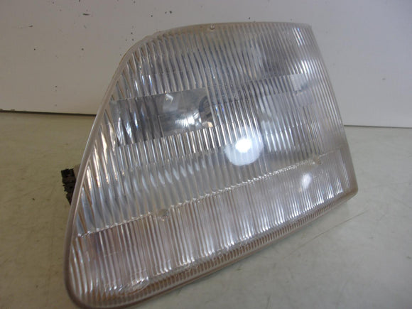 1997-2002 Ford Expedition 1997-2004 F150 1997-1999 F250 Driver LH Headlight OEM