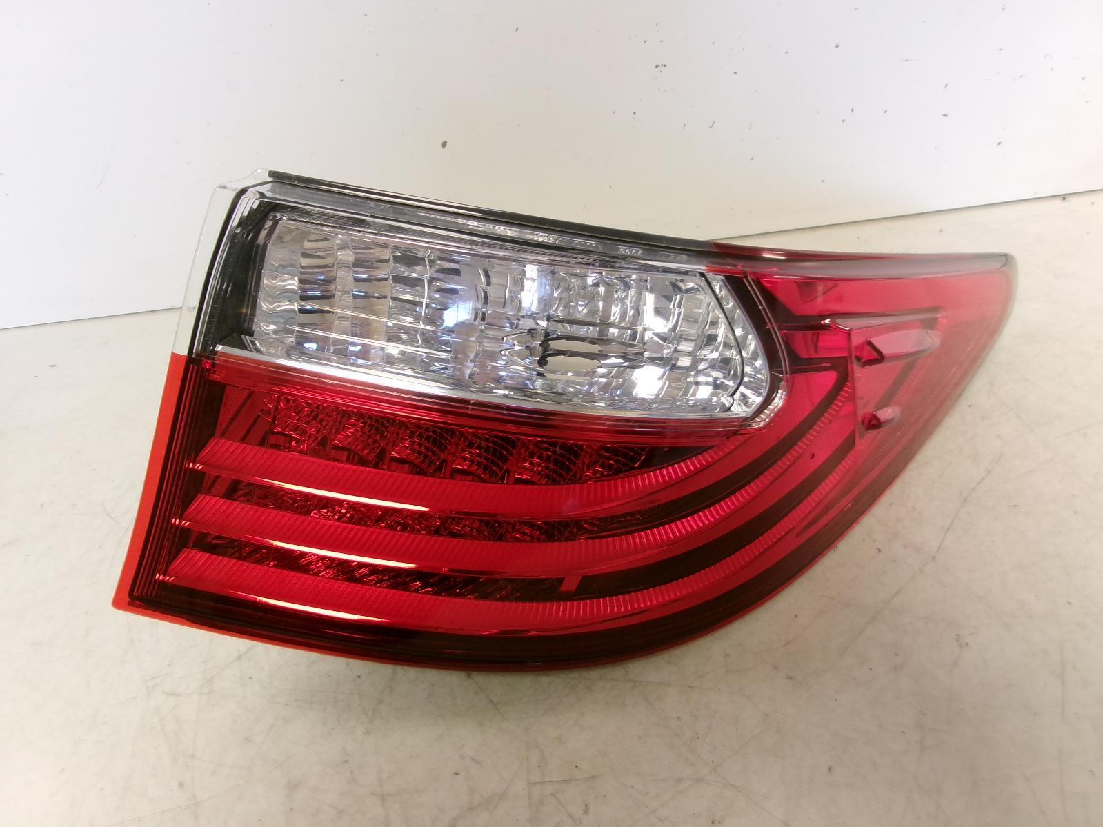 2013 2014 2015 Lexus Es350 Passenger Rh Outer Led Tail Light OEM