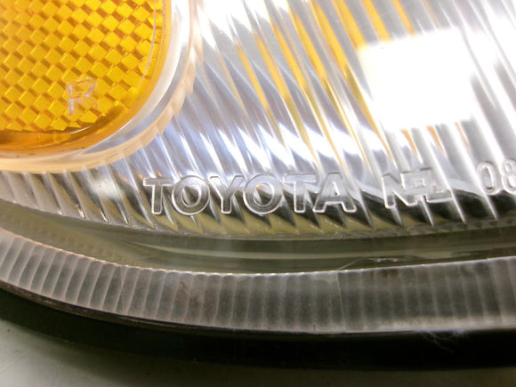 1998 Toyota Sienna Passenger Rh Halogen Turn Signal Light OEM