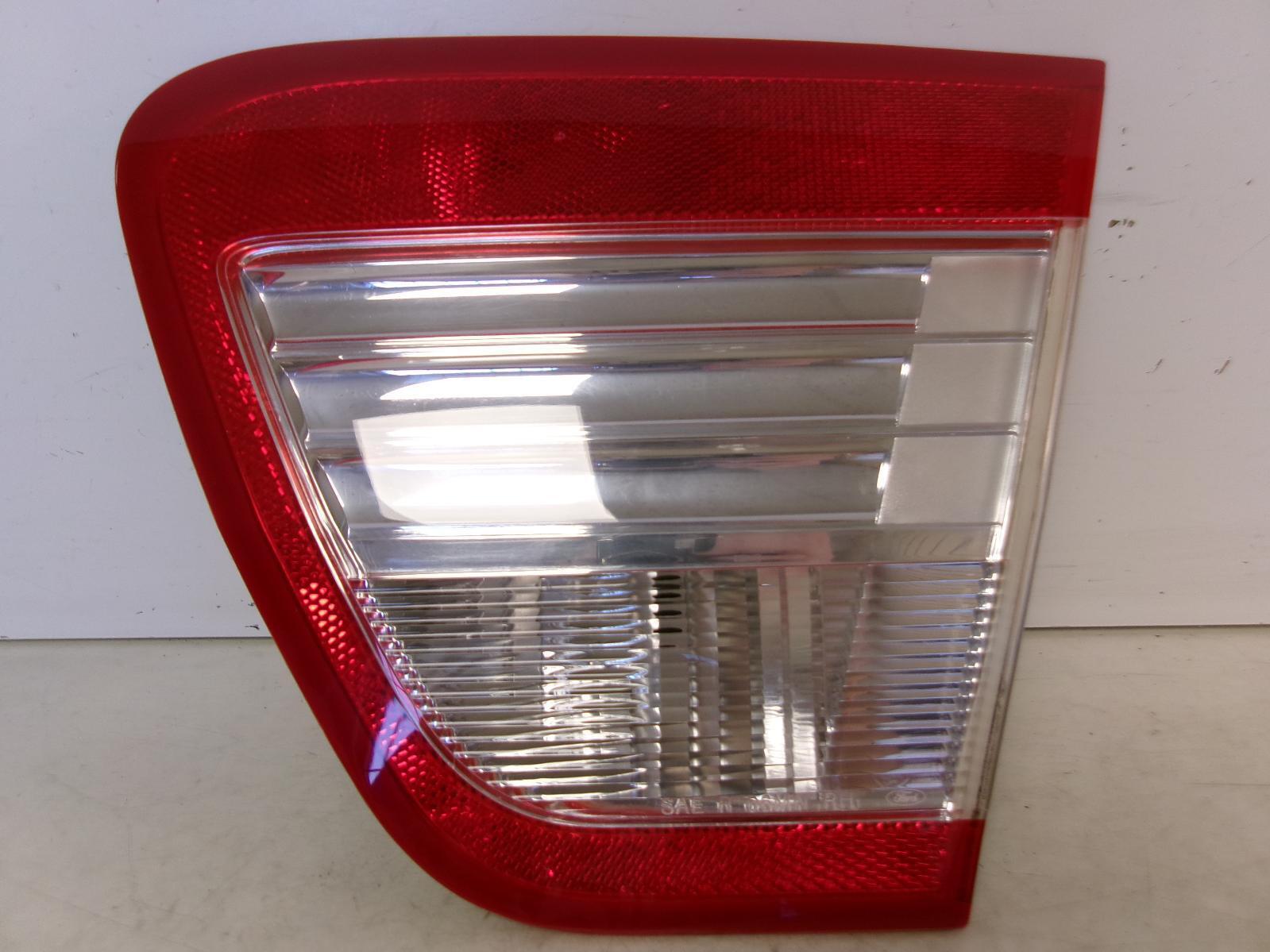 2006 2007 2008 2009 Mercury Milan Passenger RH Inner Lid Tail Light OEM