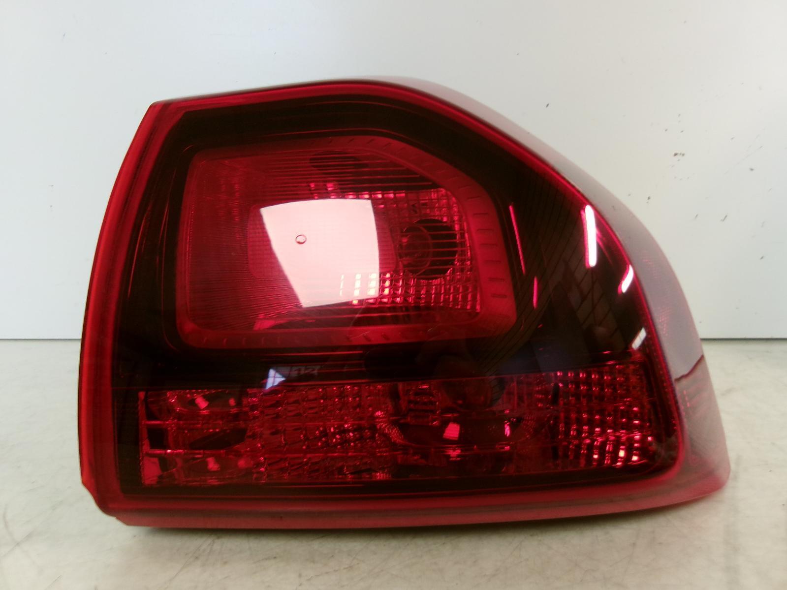 Fits 2017 - 2022 Kia Niro Passenger Rh Outer Incandescent Tail Light DEPO