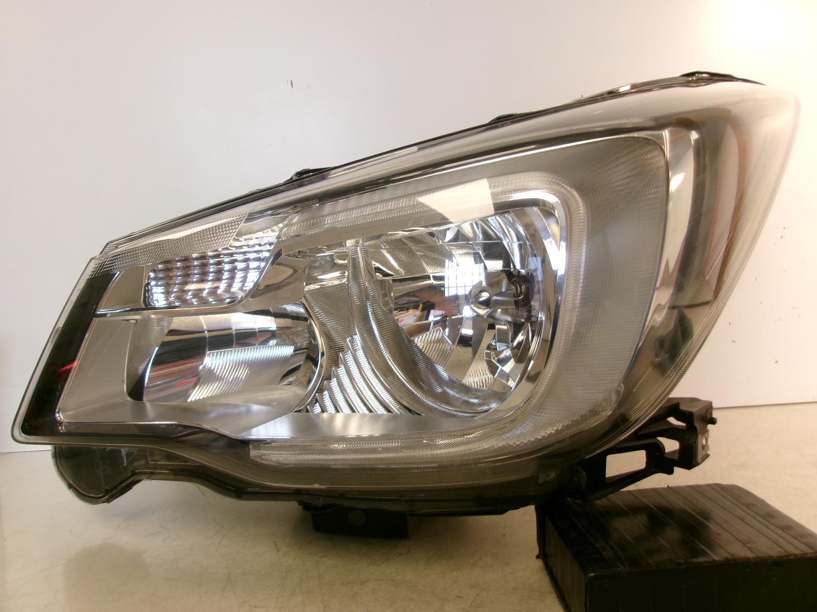 SUBARU FORESTER L Headlamp halogen, L. 17 18