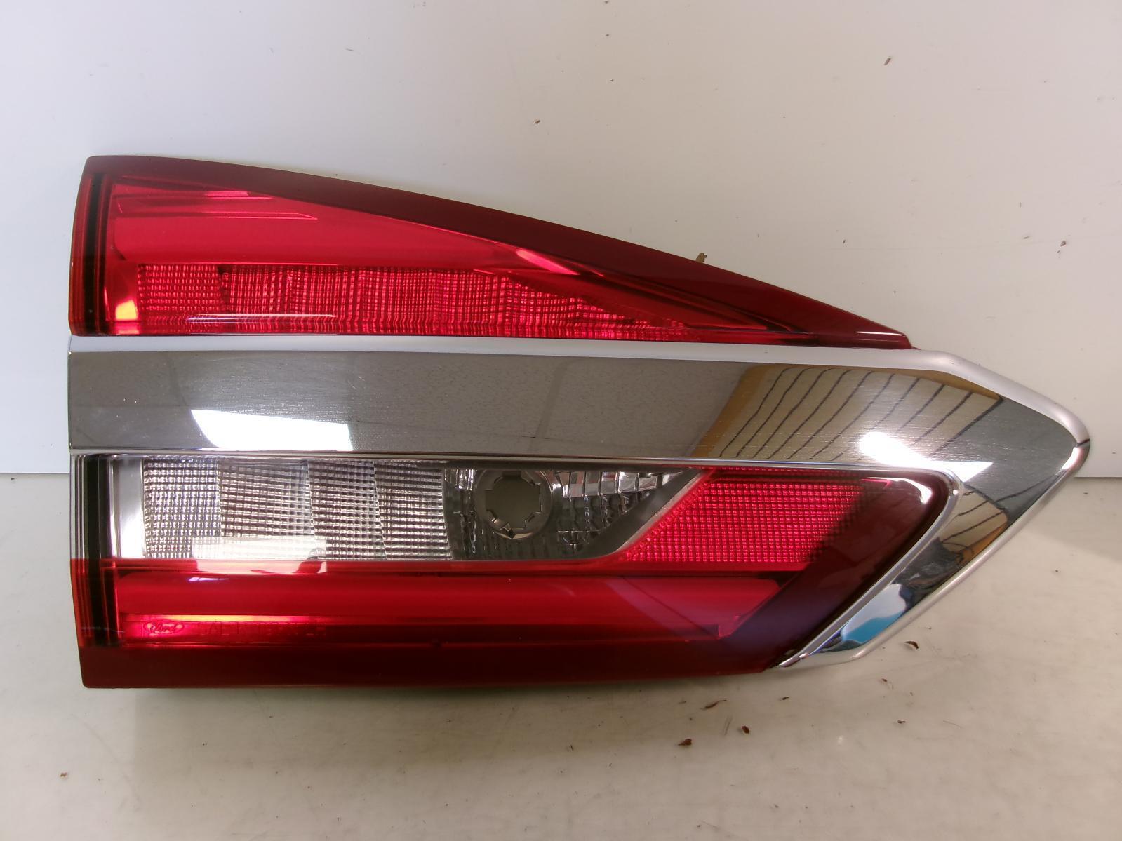 2017 2018 Ford Fusion Driver Lh  Inner Lid Tail Light OEM