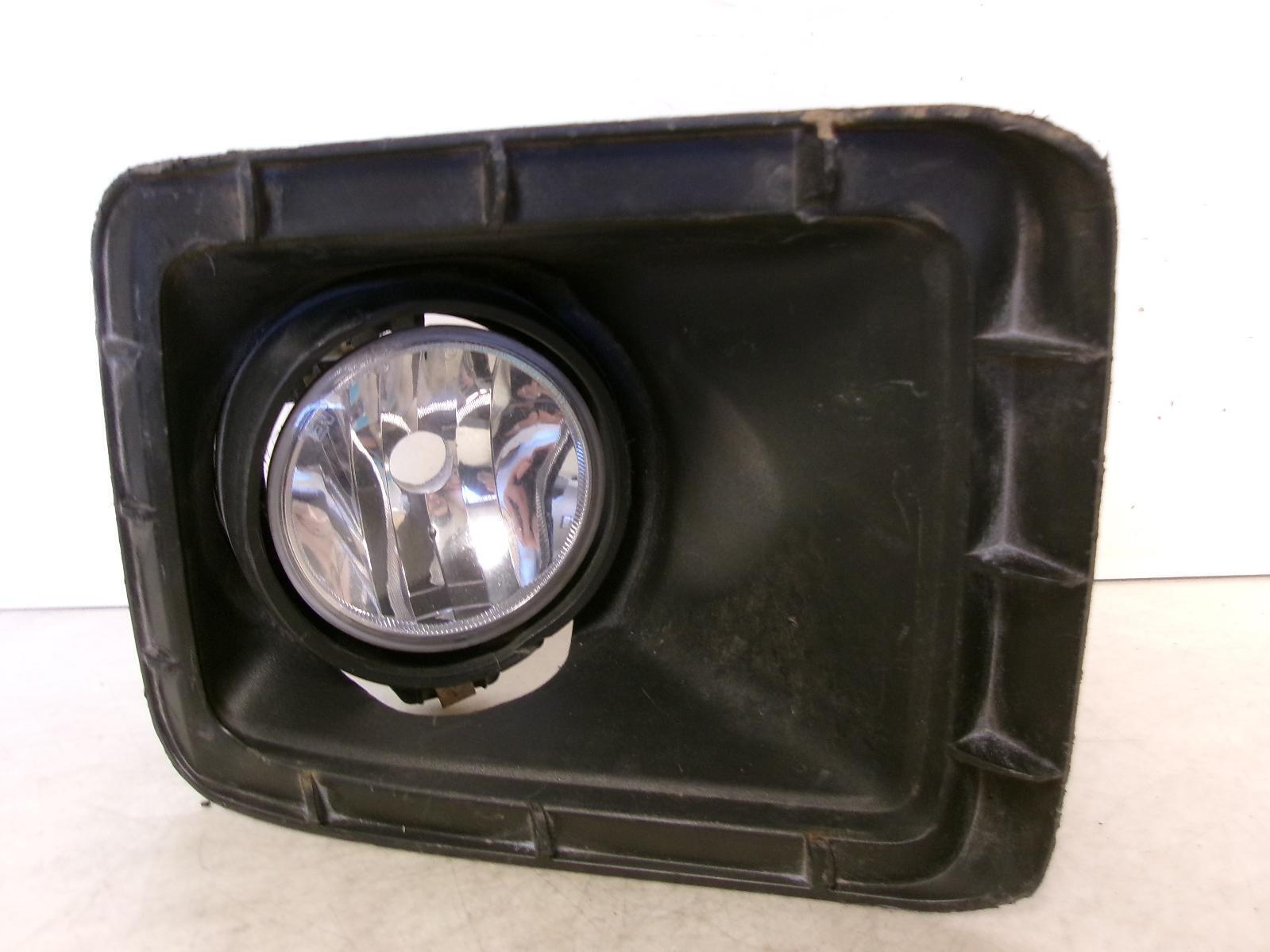 2015 2016 GMC Sierra Driver Lh Halogen Fog Light OEM