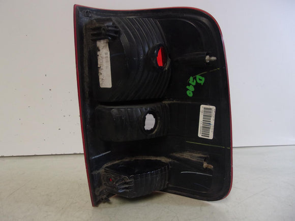 2004 2005 2006 2007 2008 Ford F150 Driver LH Styleside Tail Light OEM