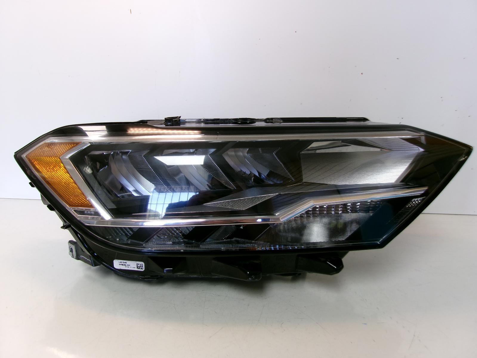 2019 2020 2021 2022 2023 Volkswagen Jetta Passenger Rh Led Headlight OEM