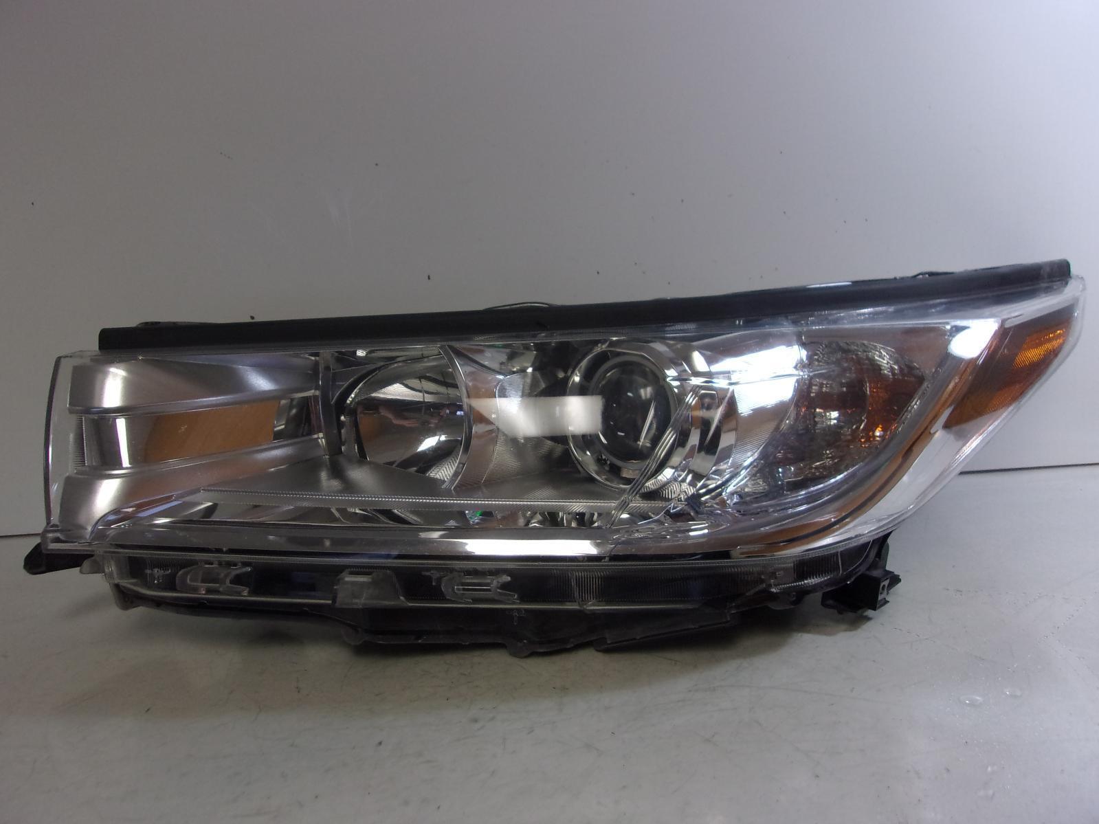 2017 2018 2019 Toyota Highlander Driver Lh Halogen Headlight OEM