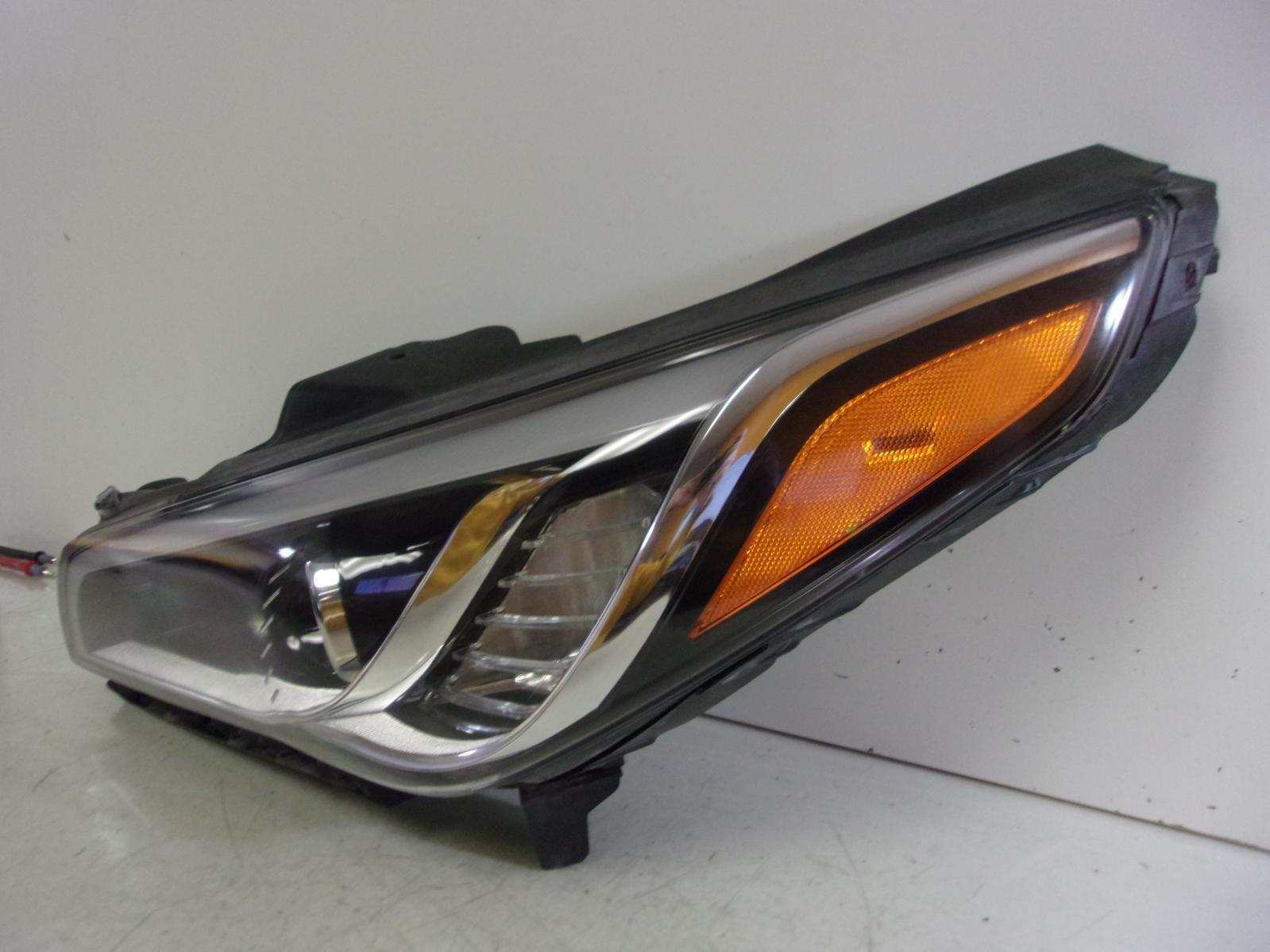 2015 2016 2017 Hyundai Sonata Driver Lh Halogen Headlight W/o Led Drl OEM