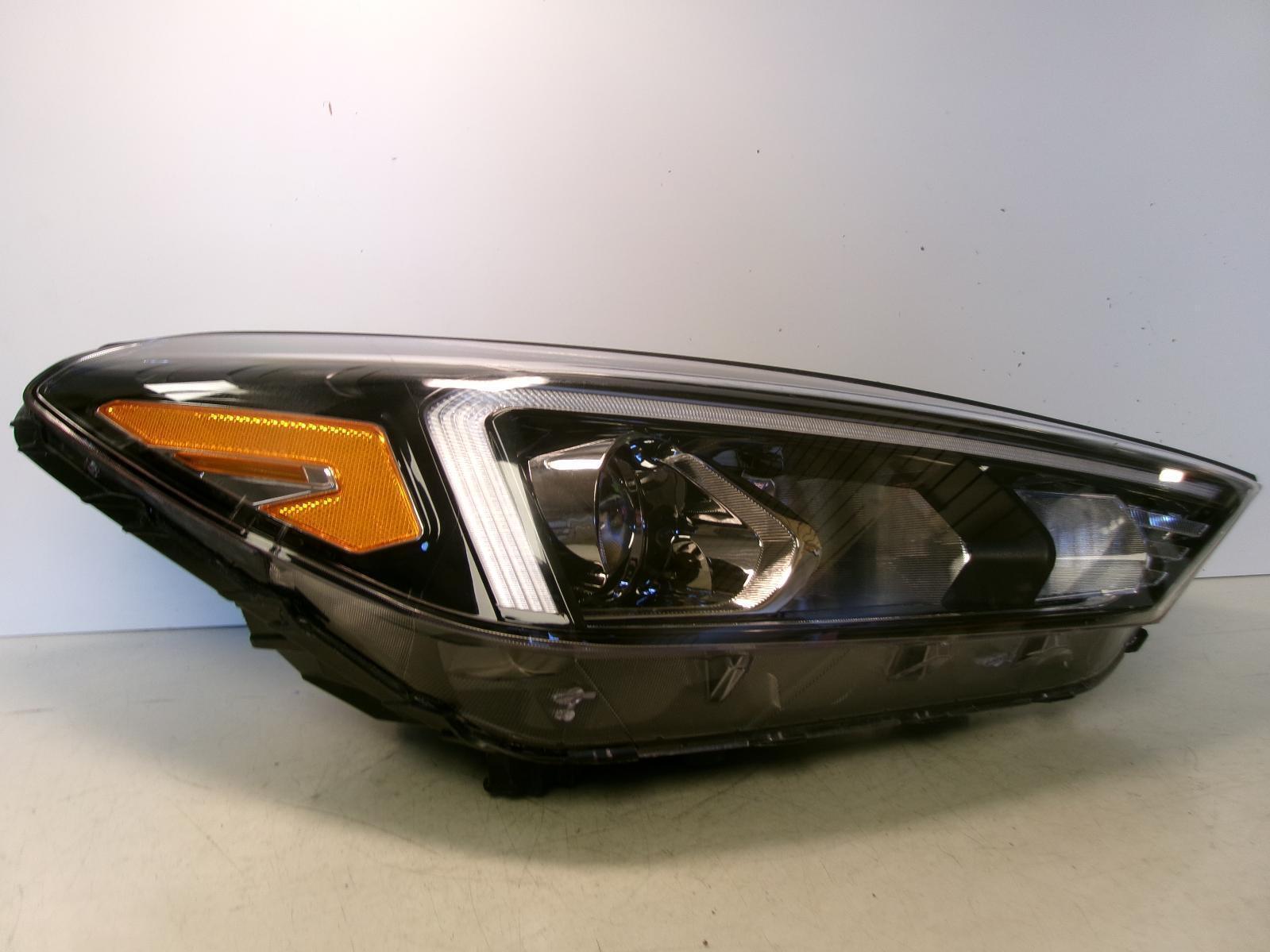 2019 2020 2021 Hyundai Tucson Passenger Rh Halogen Headlight W/ Led OEM