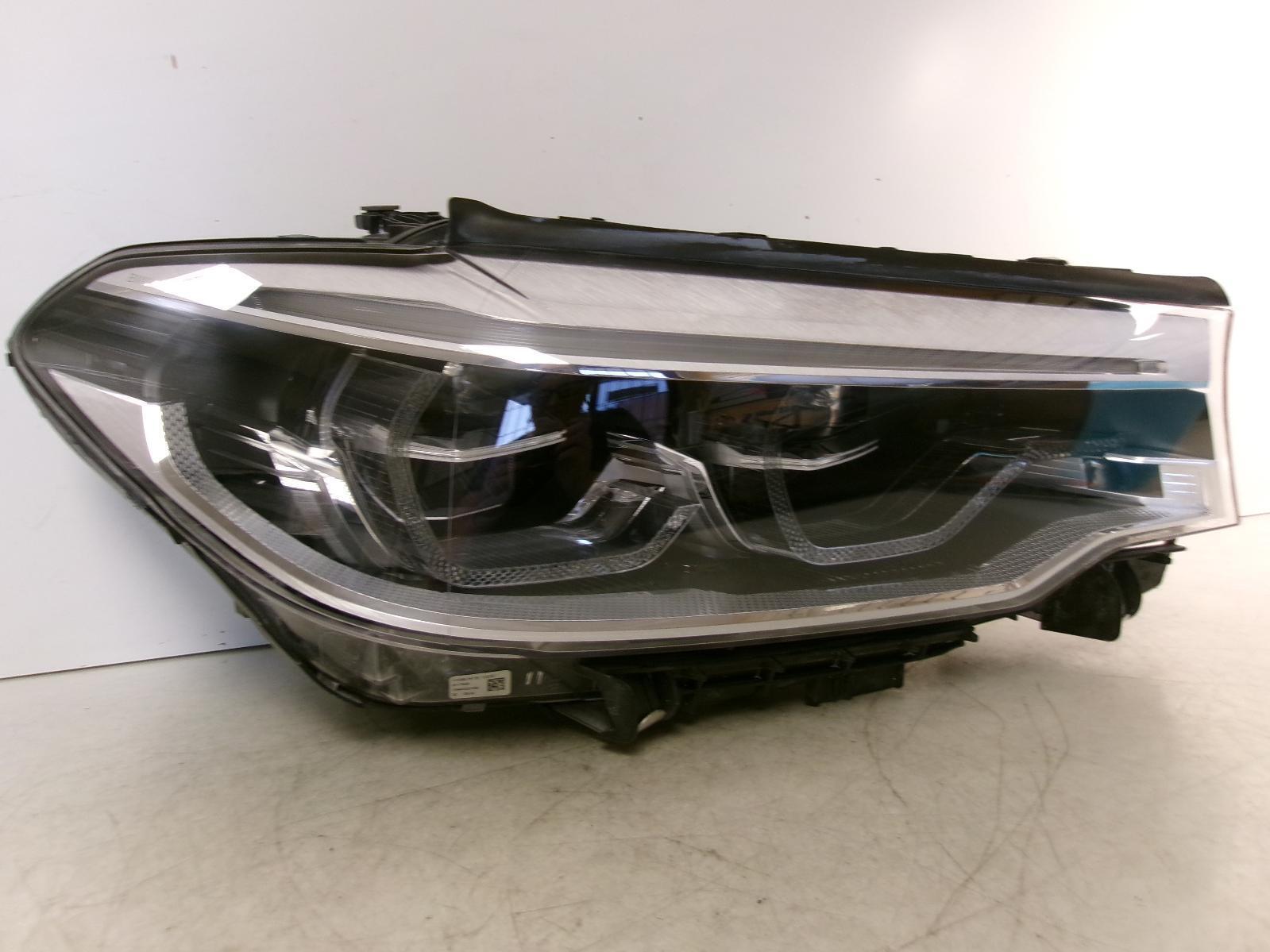 2017 2018 2019 2020 BMW 540I Passenger Rh Led Headlight W/ Adaptive Oem