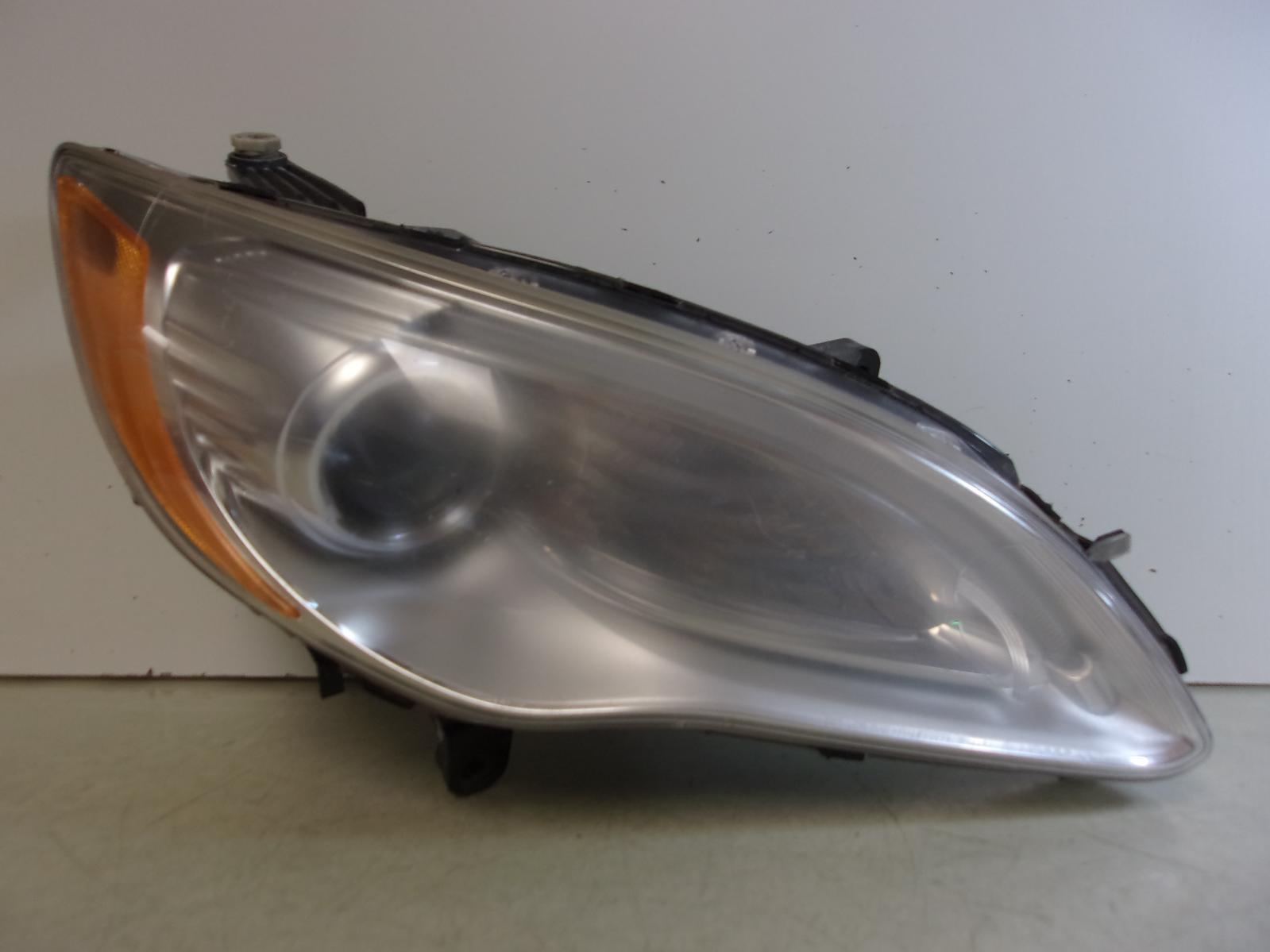 2011 2012 2013 2014 Chrysler 200 Passenger RH Halogen Headlight OEM