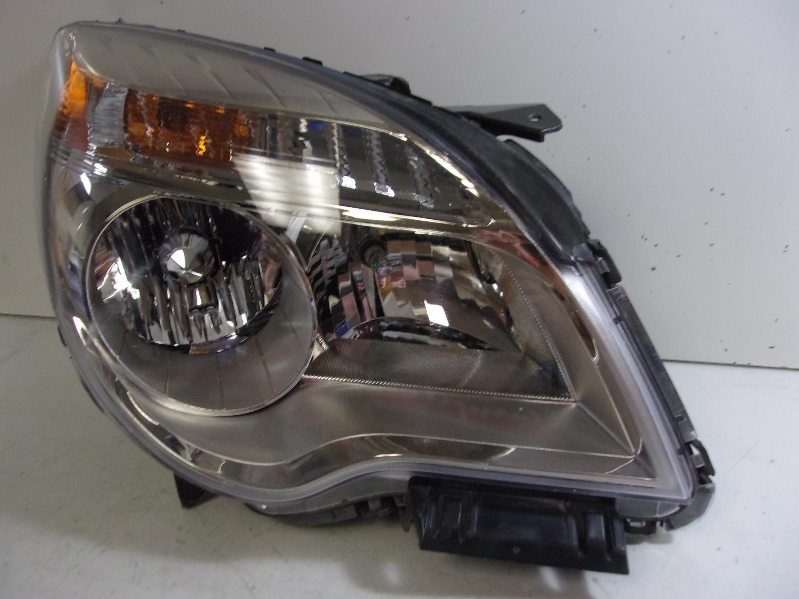 2010 - 2015 Chevrolet Equinox Lt / Ls Passenger Rh Halogen Headlight OEM