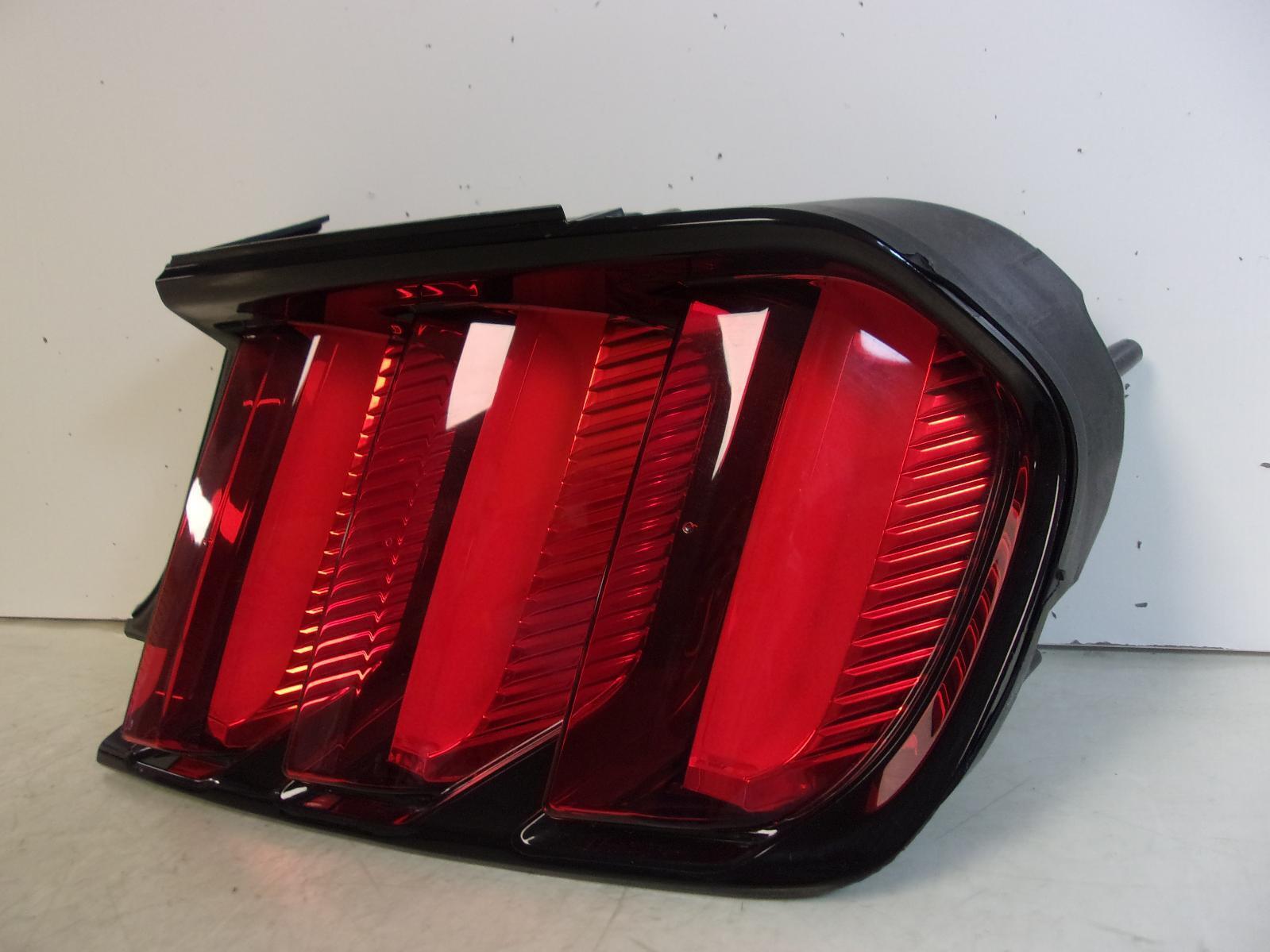 2015 2016 2017 2018 Ford Mustang Passenger RH LED Tail Light OEM - 0