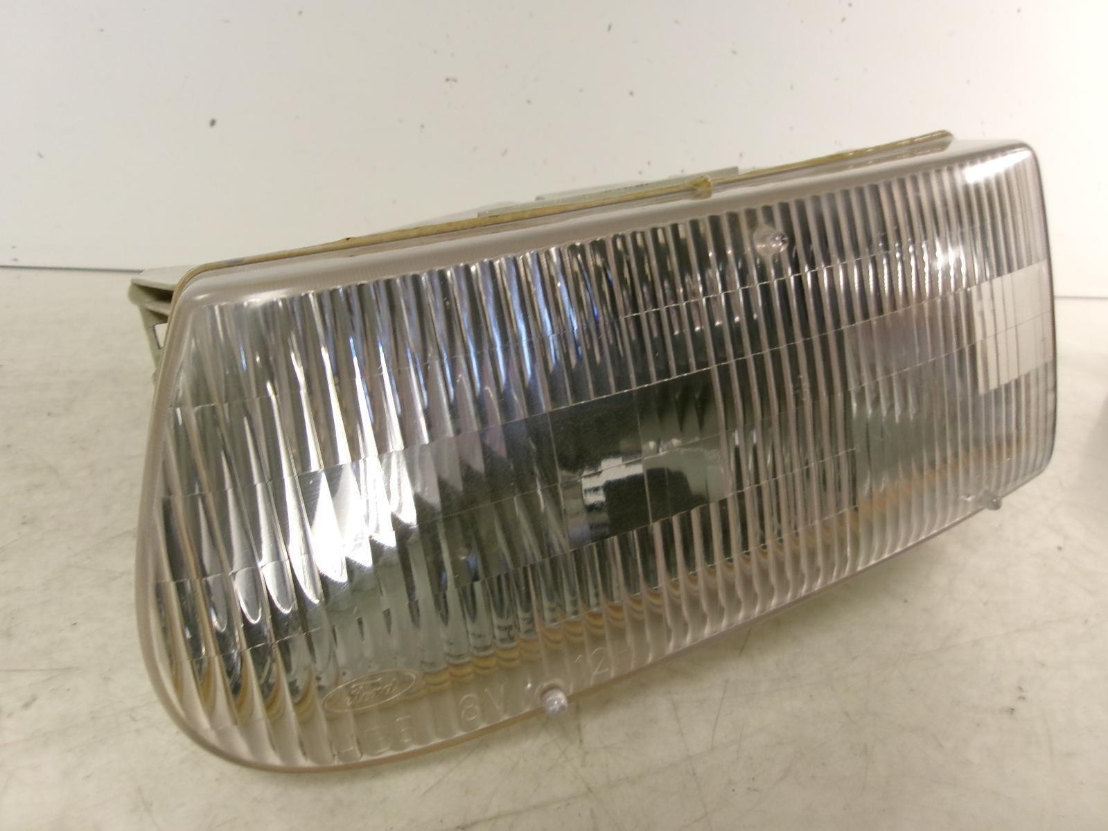 1995 - 2000 Ford Explorer Driver Lh Lower Front Halogen Headlight OEM - 0