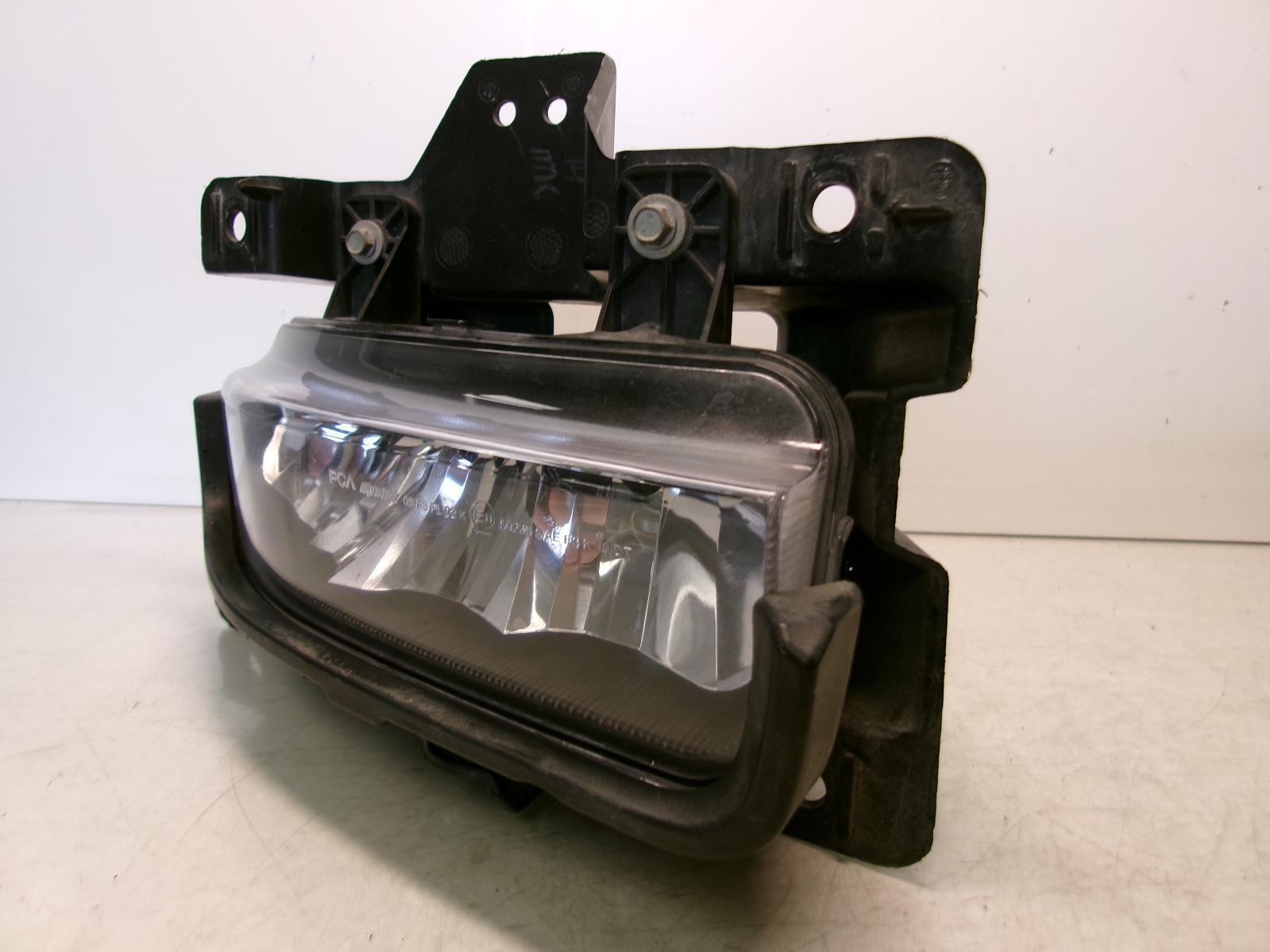 2021 2022 2023 Dodge Ram Passenger Rh LED Fog Light OEM