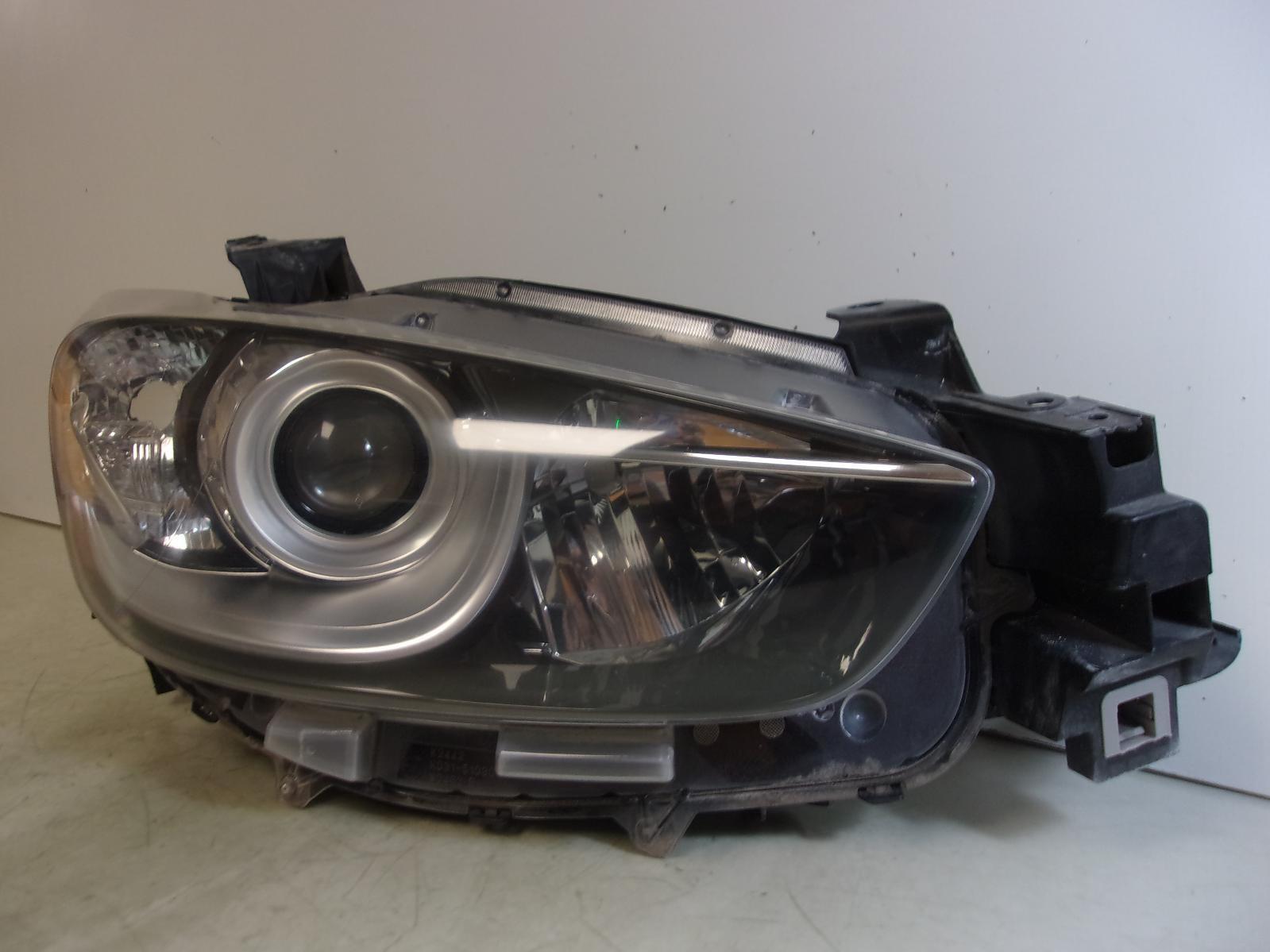 2013 2014 2015 2016 Mazda CX-5 Passenger RH Halogen Headlight OEM