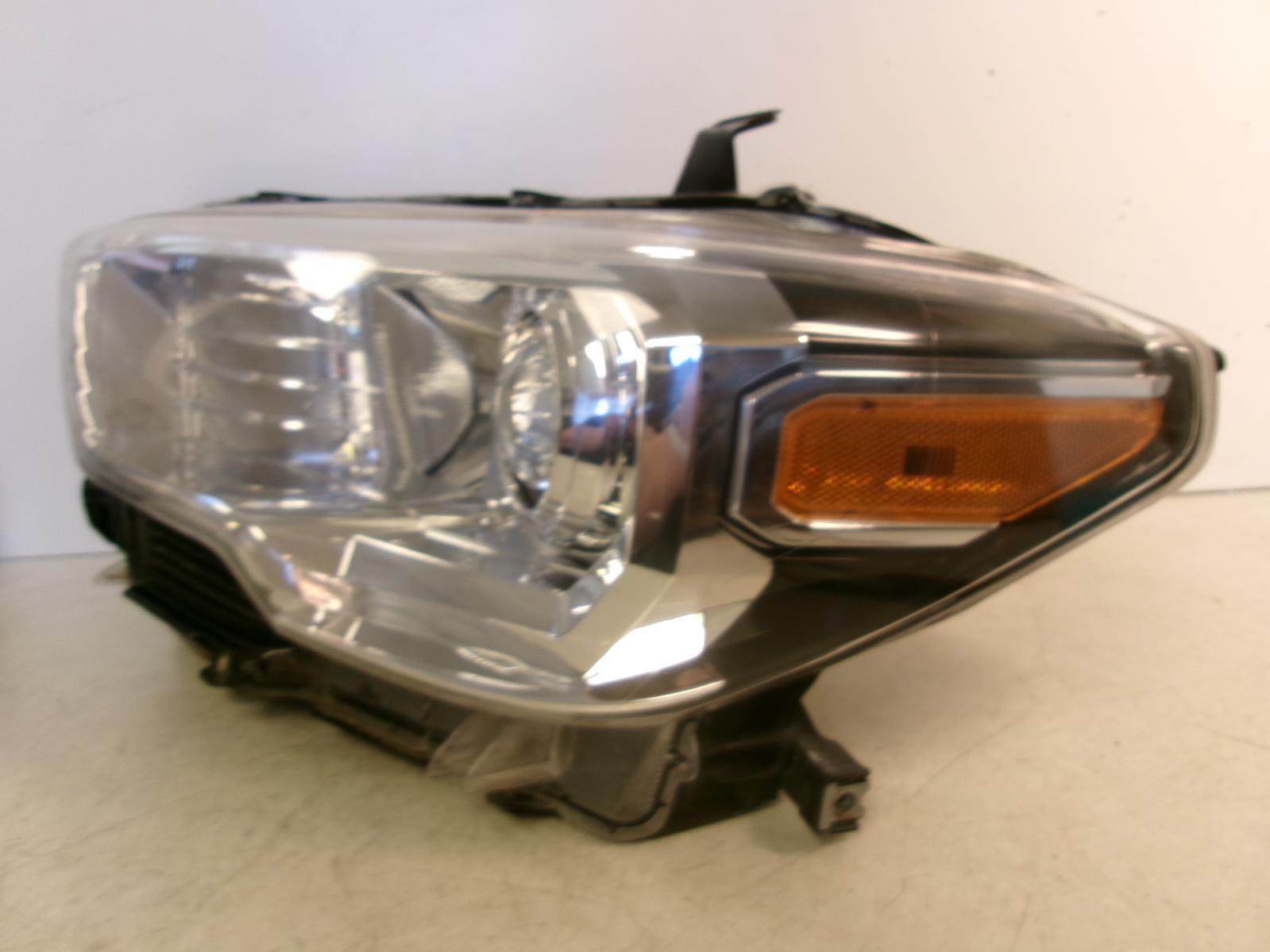 TOYOTA TACOMA L Headlamp (halogen), w/o LED daytime running lamps; w/o chrome