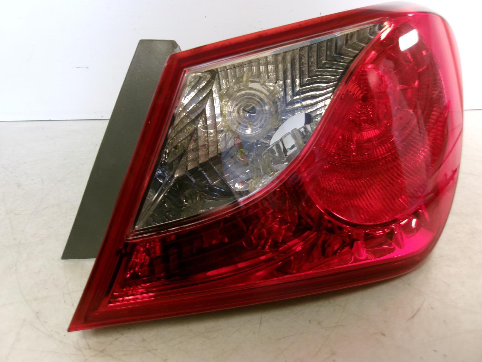 2011 - 2014 Hyundai Sonata Passenger RH Incandescent Outer Tail Light OEM - 0